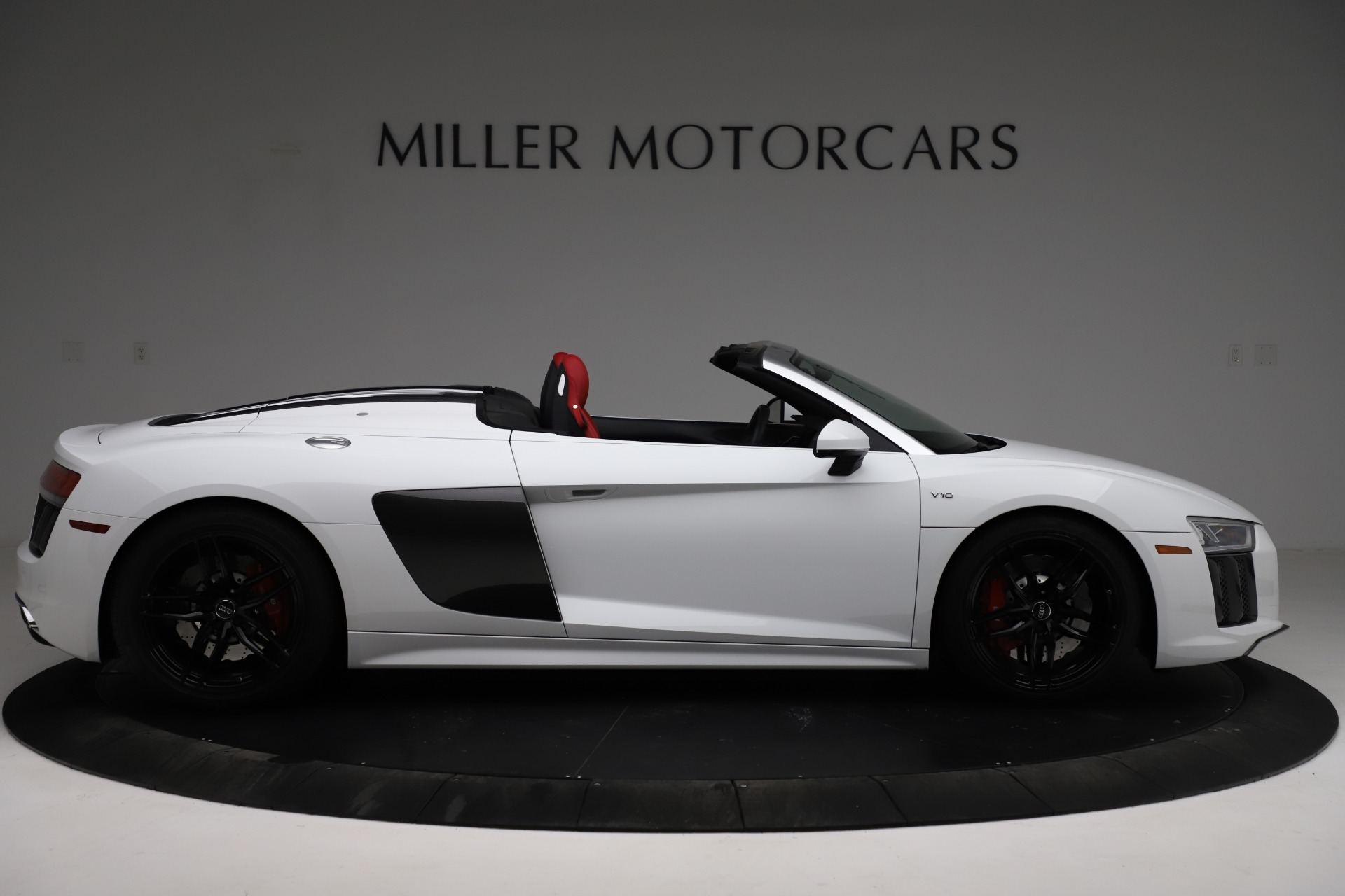 Used 2018 Audi R8 Spyder | St. Petersburg, FL
