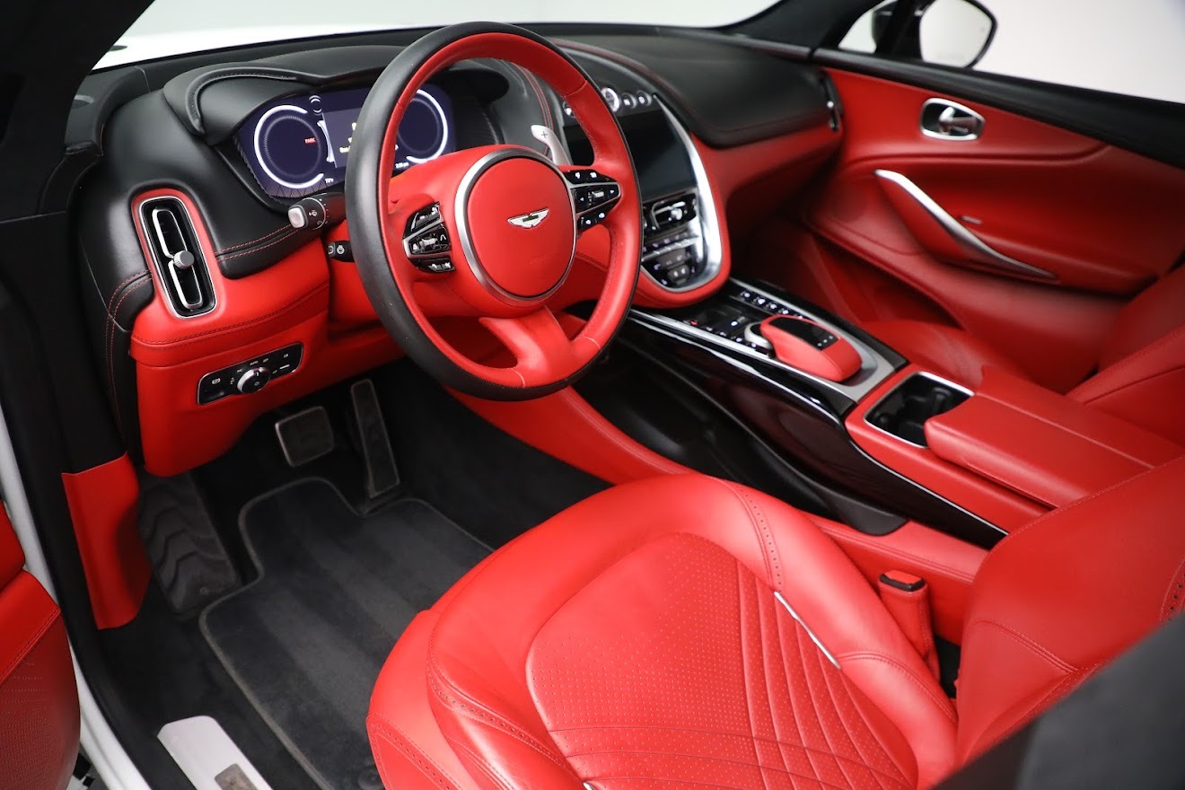 New 2021 Aston Martin DBX | St. Petersburg, FL