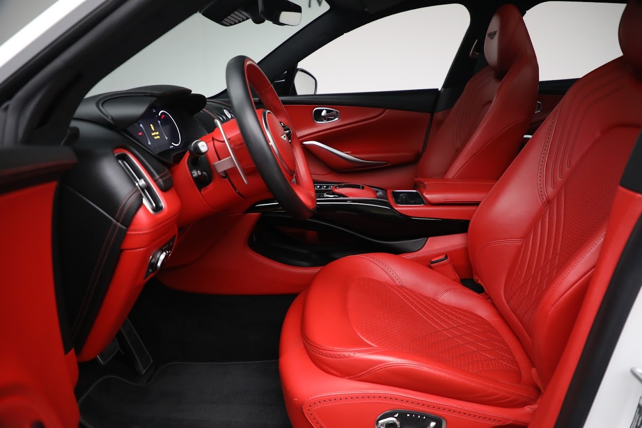 New 2021 Aston Martin DBX | St. Petersburg, FL
