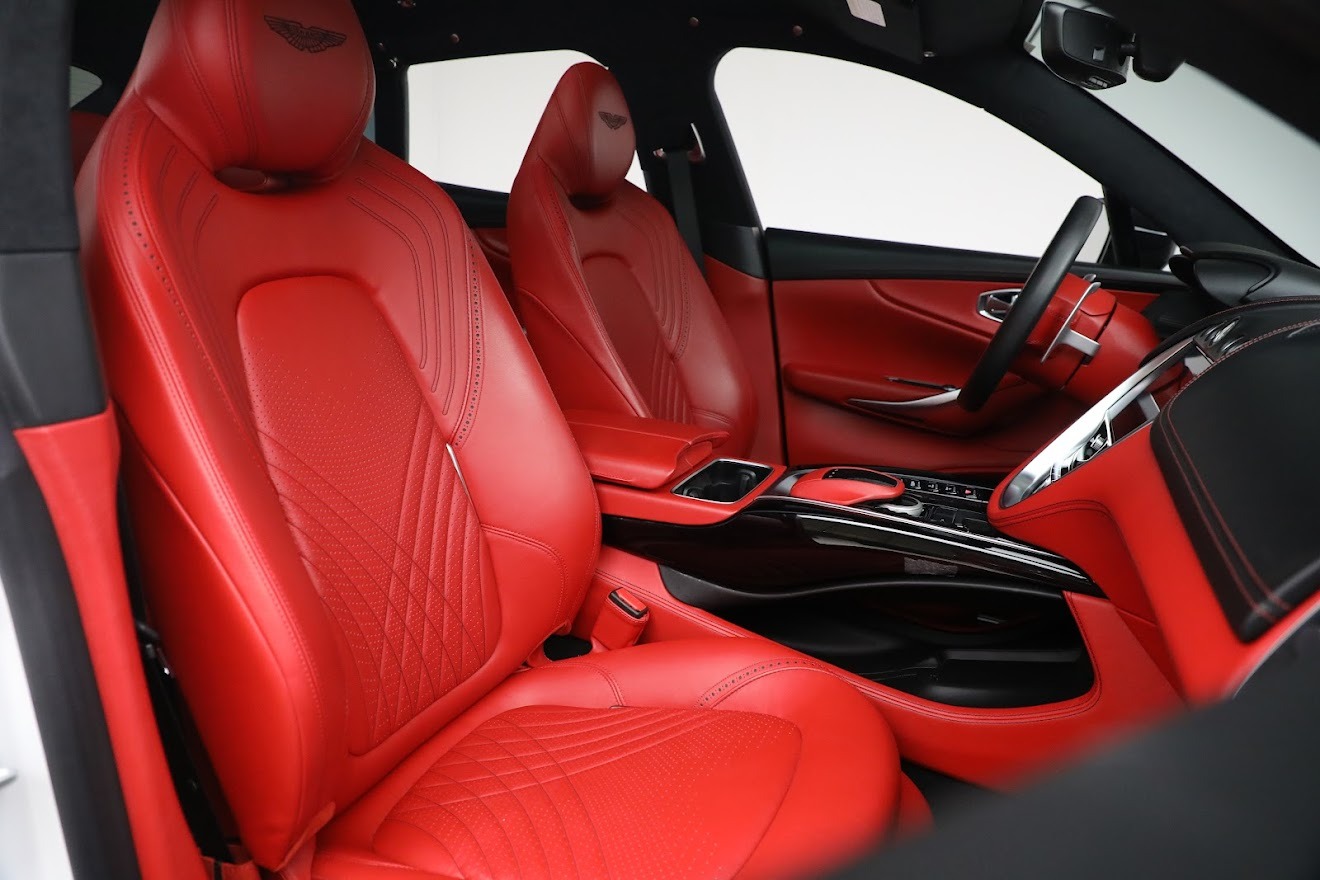 New 2021 Aston Martin DBX | St. Petersburg, FL