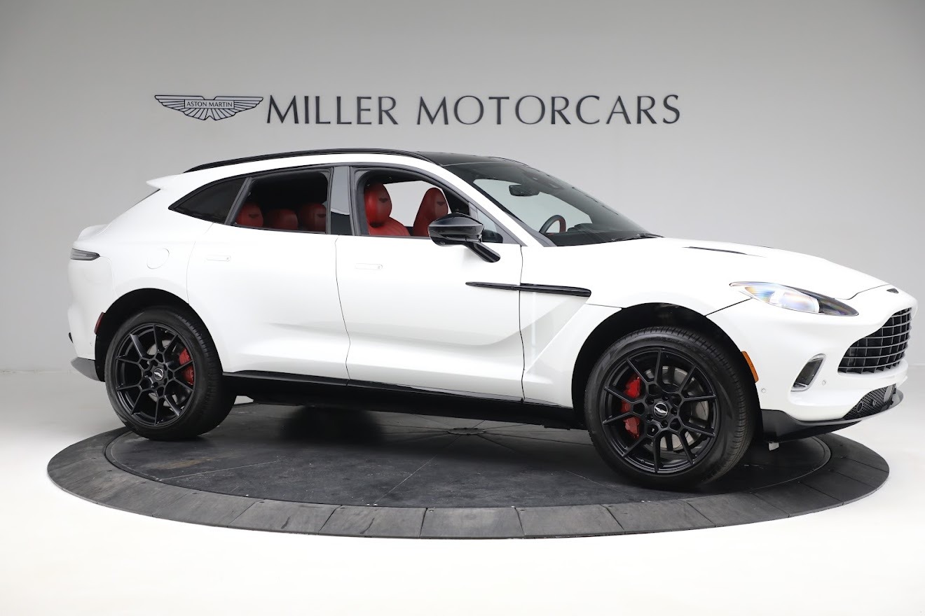 New 2021 Aston Martin DBX | St. Petersburg, FL