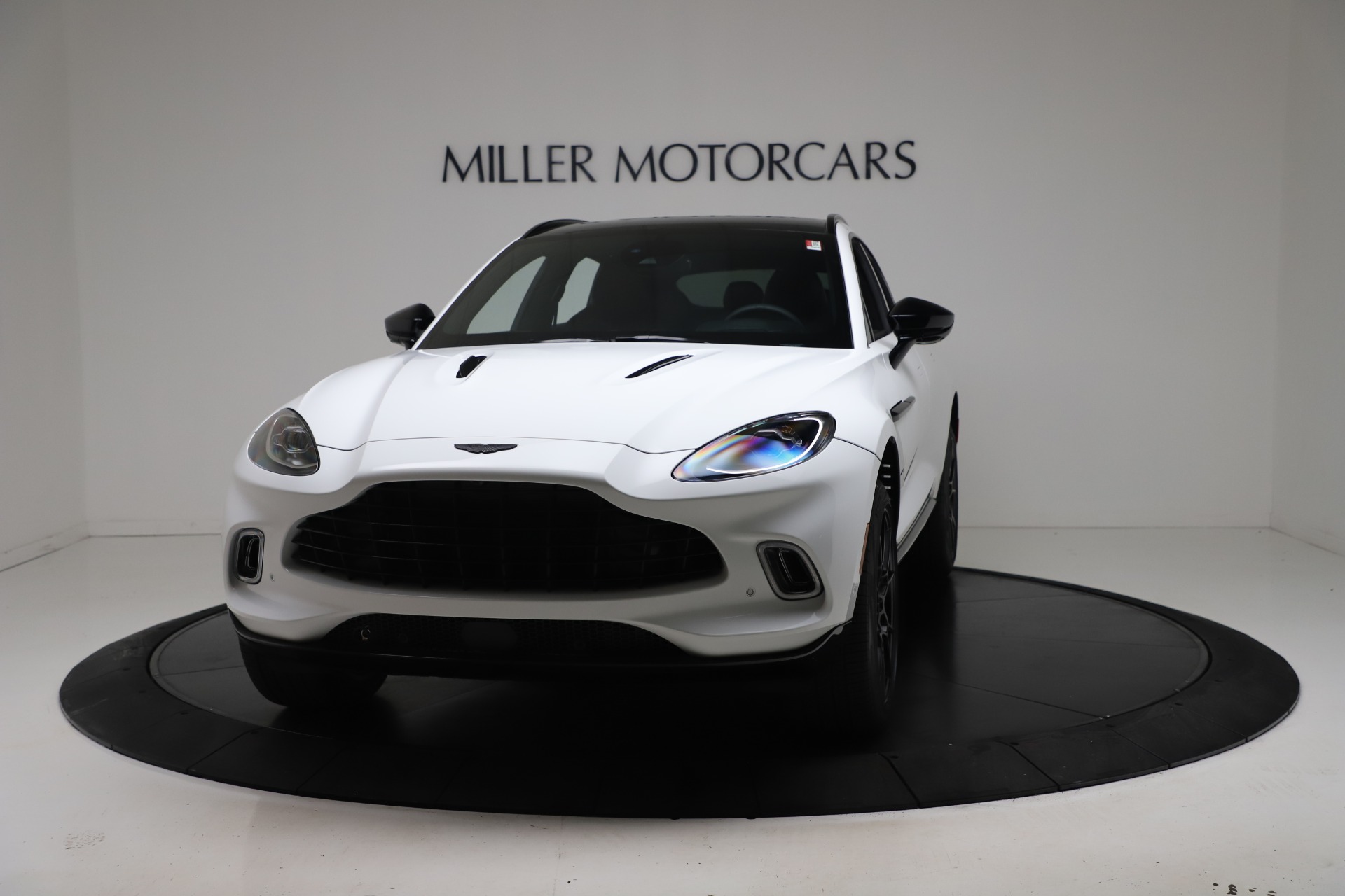 New 2021 Aston Martin DBX | St. Petersburg, FL