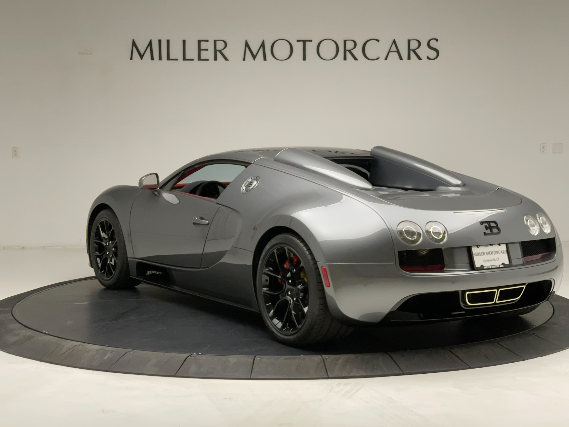 Used 2013 Bugatti Veyron 16.4 Grand Sport Vitesse | St. Petersburg, FL