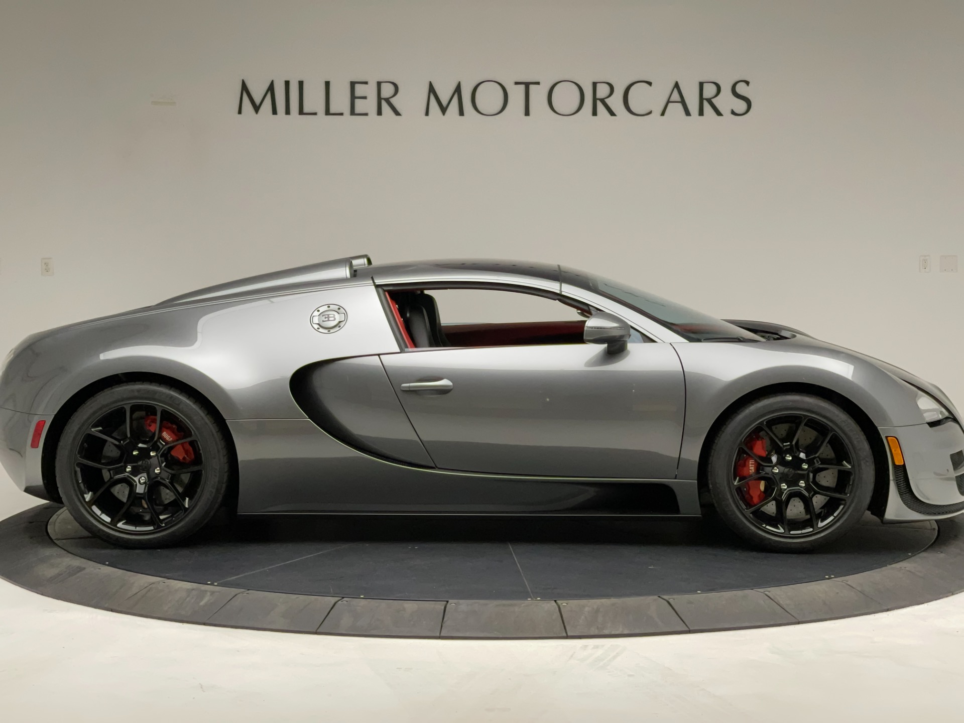 Used 2013 Bugatti Veyron 16.4 Grand Sport Vitesse | St. Petersburg, FL