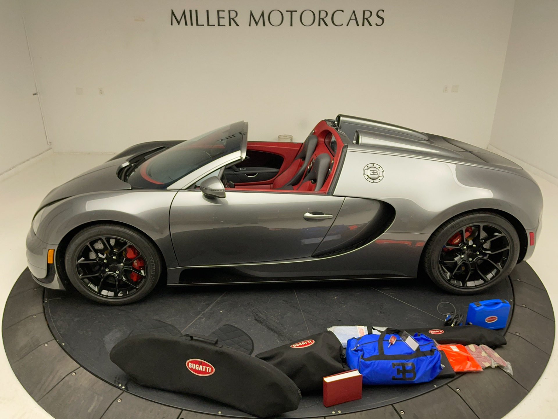 Used 2013 Bugatti Veyron 16.4 Grand Sport Vitesse | St. Petersburg, FL