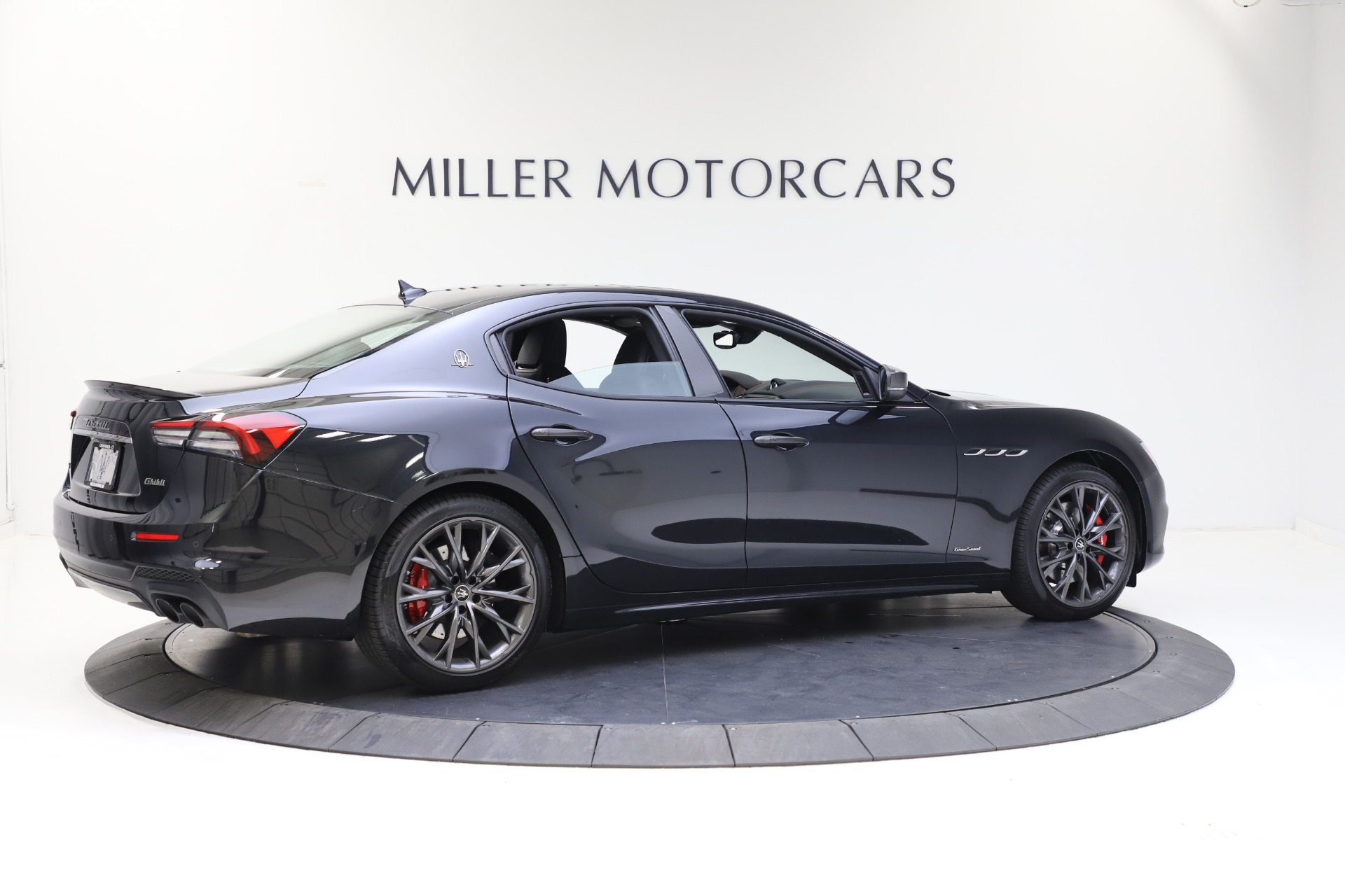 New 2021 Maserati Ghibli S Q4 GranSport | St. Petersburg, FL