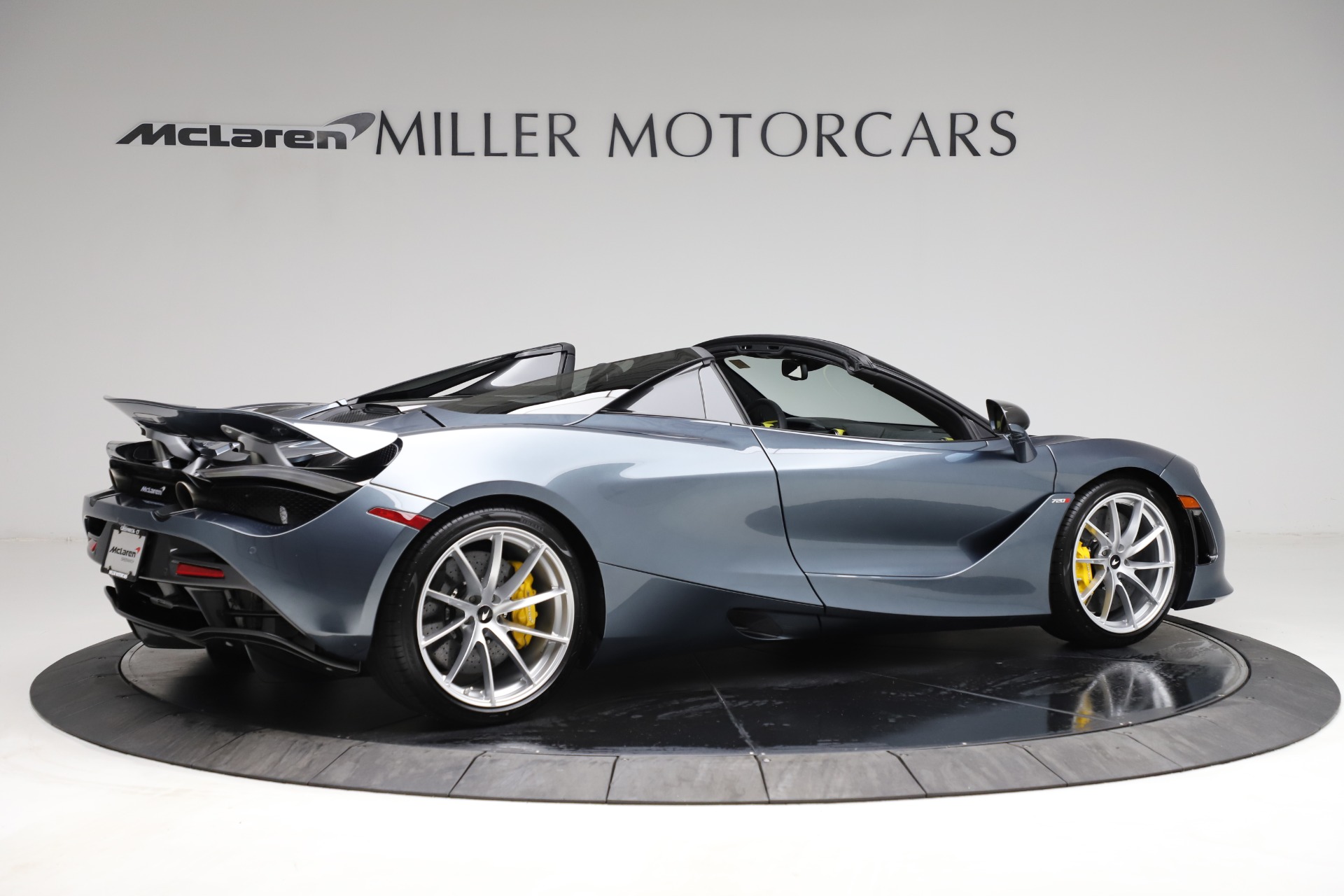 New 2021 McLaren 720S Spider | St. Petersburg, FL
