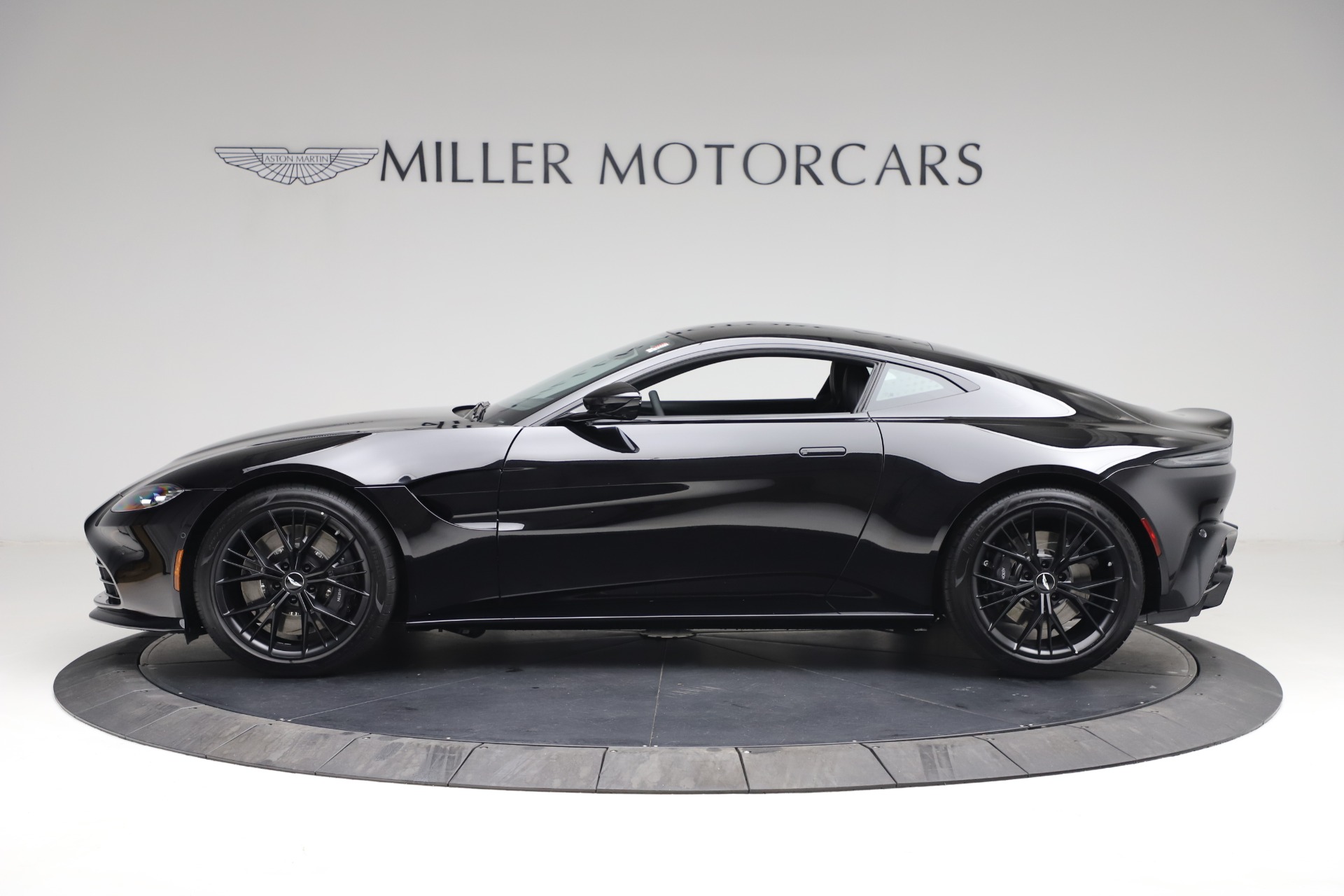 New 2021 Aston Martin Vantage | St. Petersburg, FL