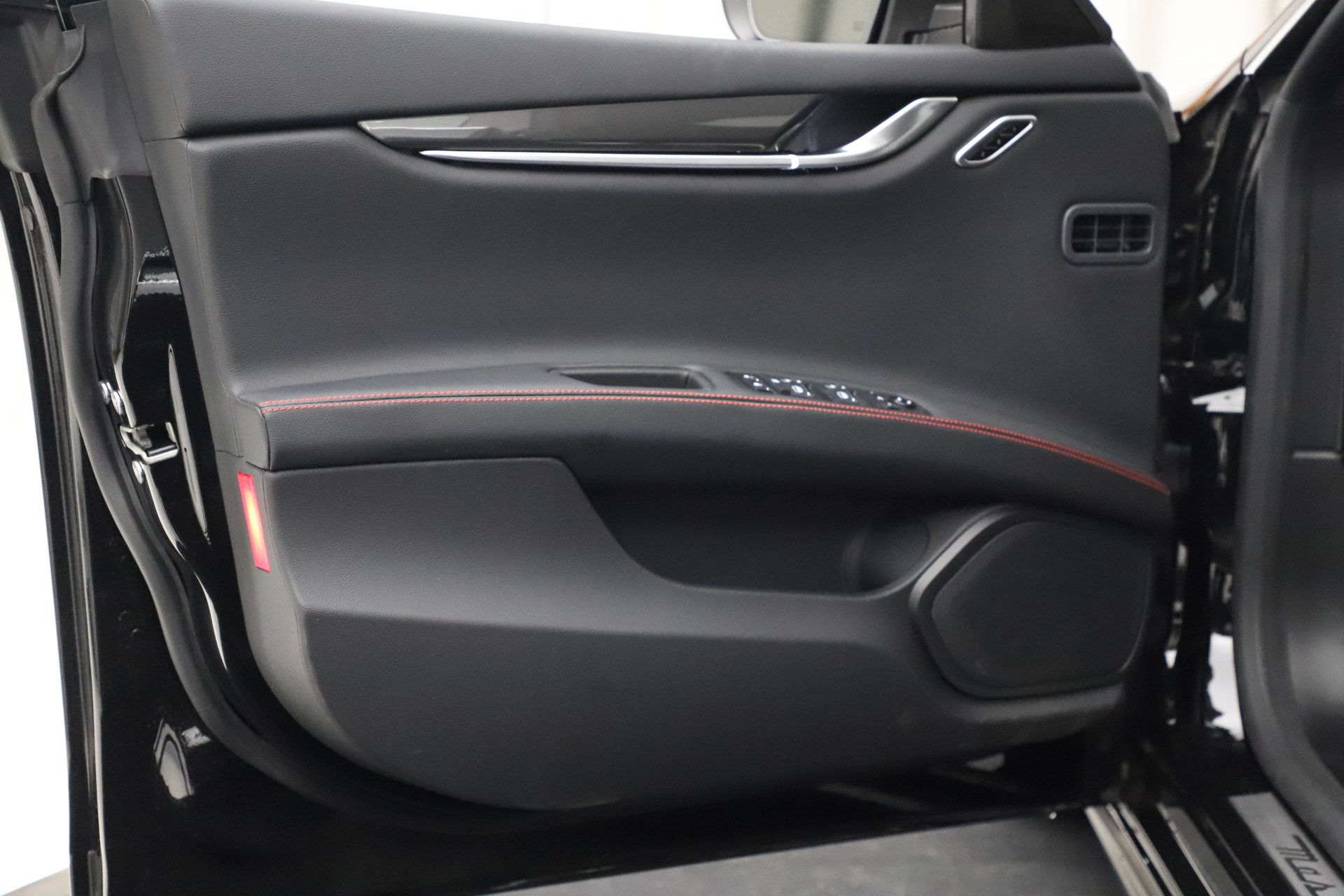 New 2021 Maserati Ghibli S Q4 | St. Petersburg, FL