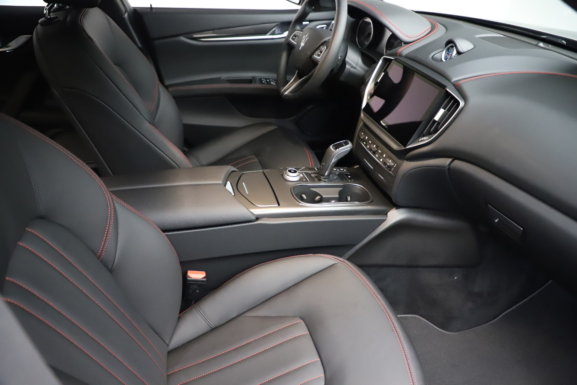 New 2021 Maserati Ghibli S Q4 | St. Petersburg, FL