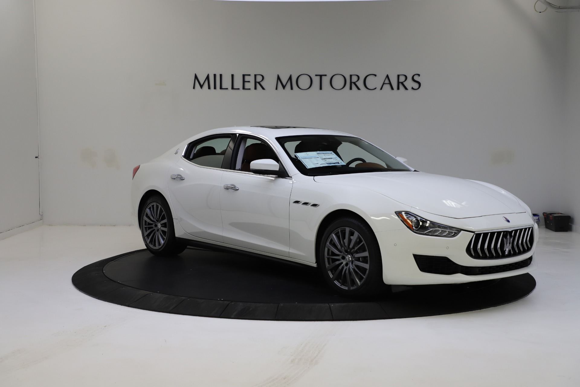 New 2021 Maserati Ghibli S Q4 | St. Petersburg, FL