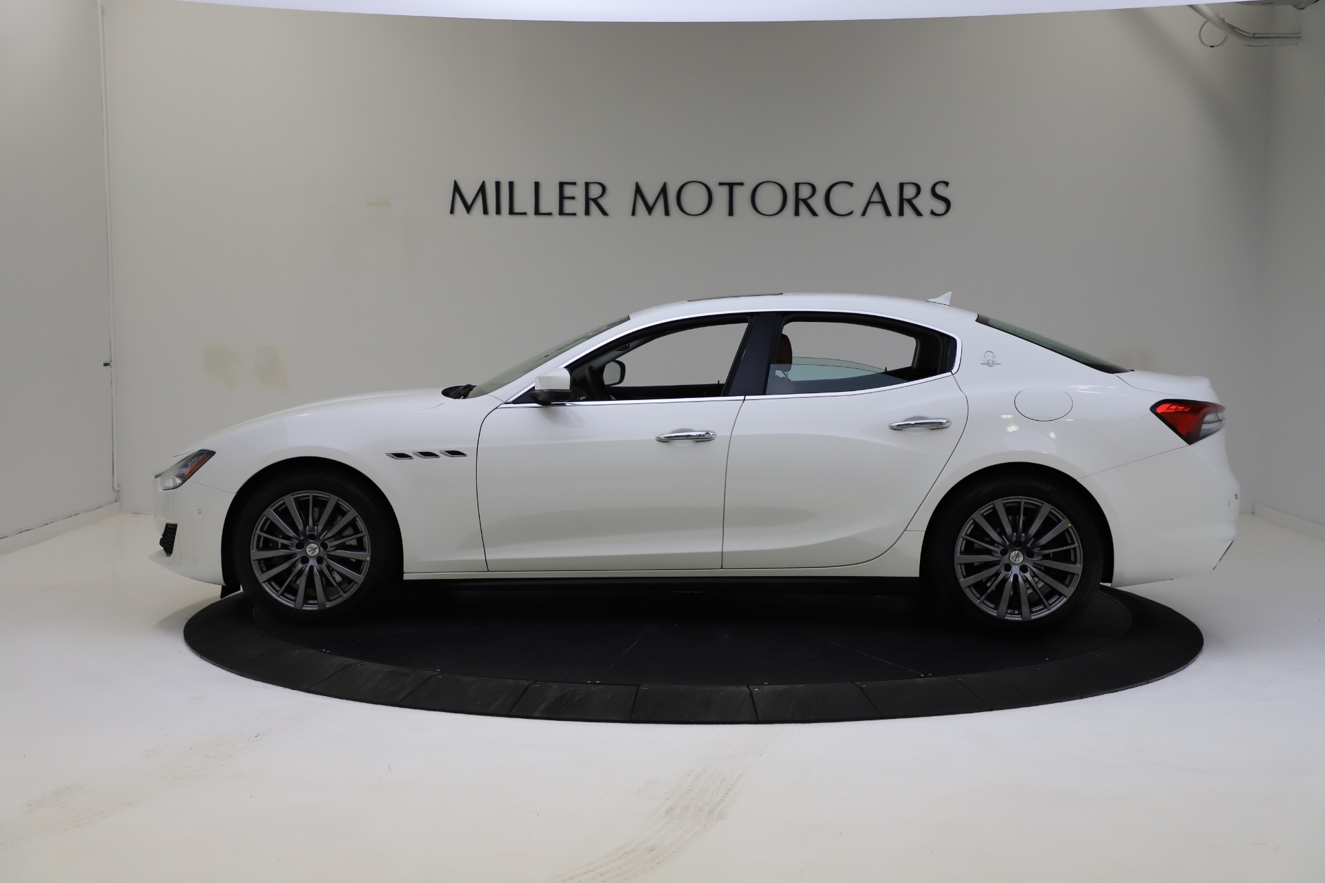 New 2021 Maserati Ghibli S Q4 | St. Petersburg, FL