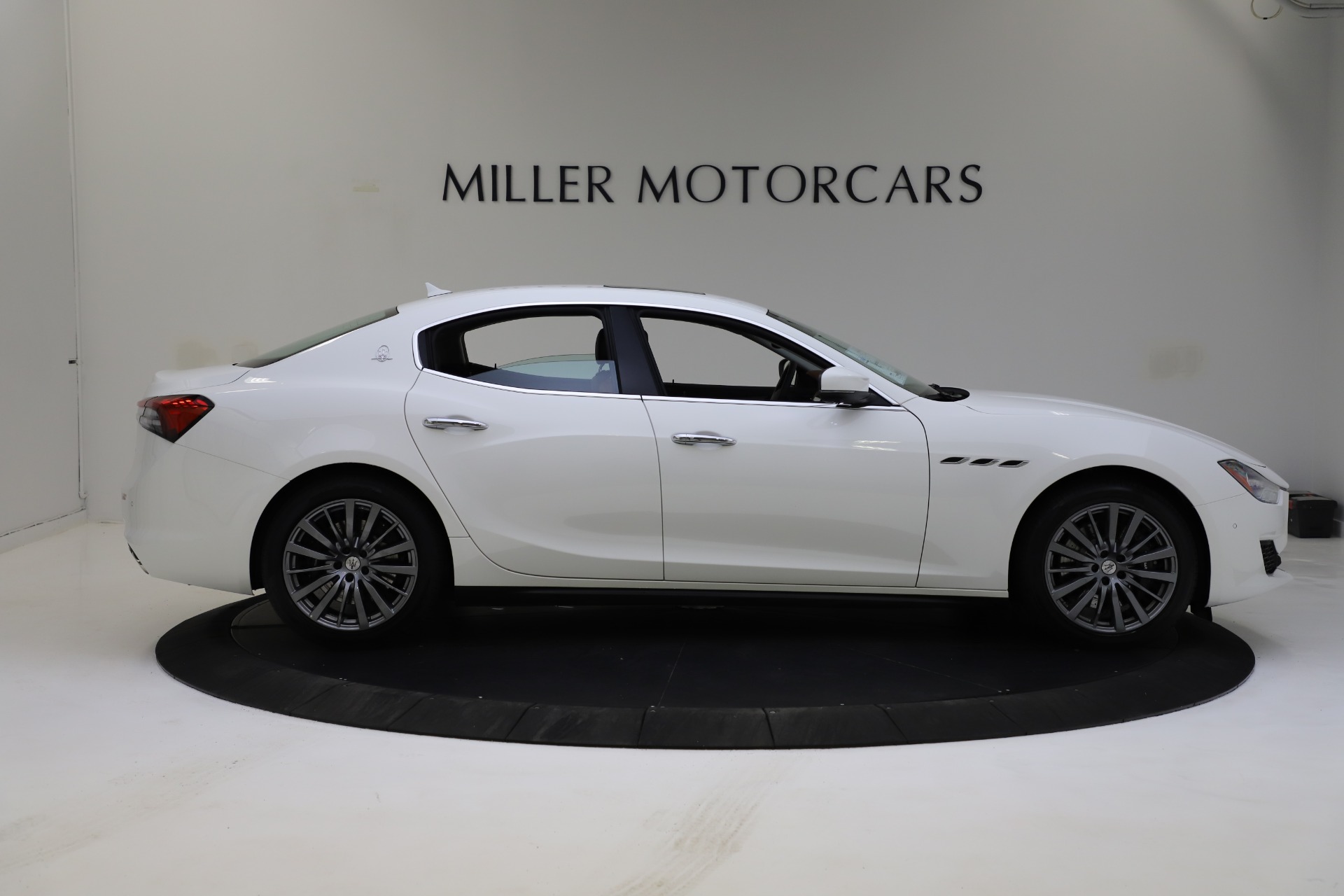 New 2021 Maserati Ghibli S Q4 | St. Petersburg, FL