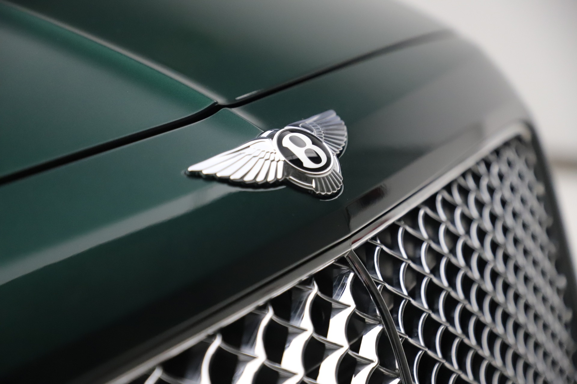 Used 2018 Bentley Bentayga W12 Signature | St. Petersburg, FL