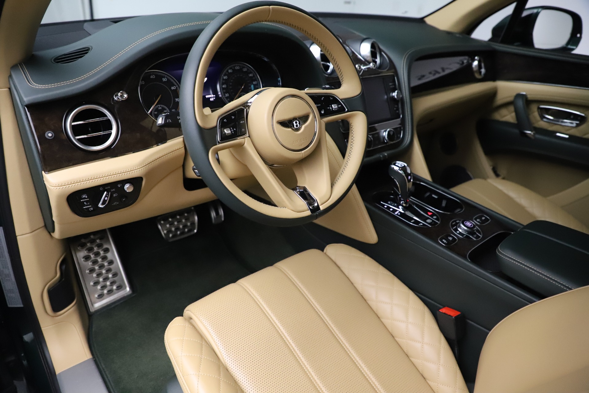 Used 2018 Bentley Bentayga W12 Signature | St. Petersburg, FL