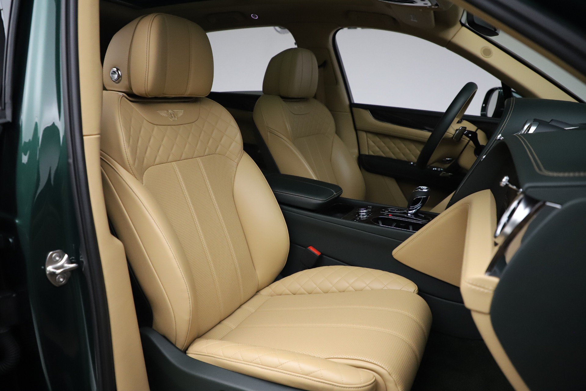 Used 2018 Bentley Bentayga W12 Signature | St. Petersburg, FL