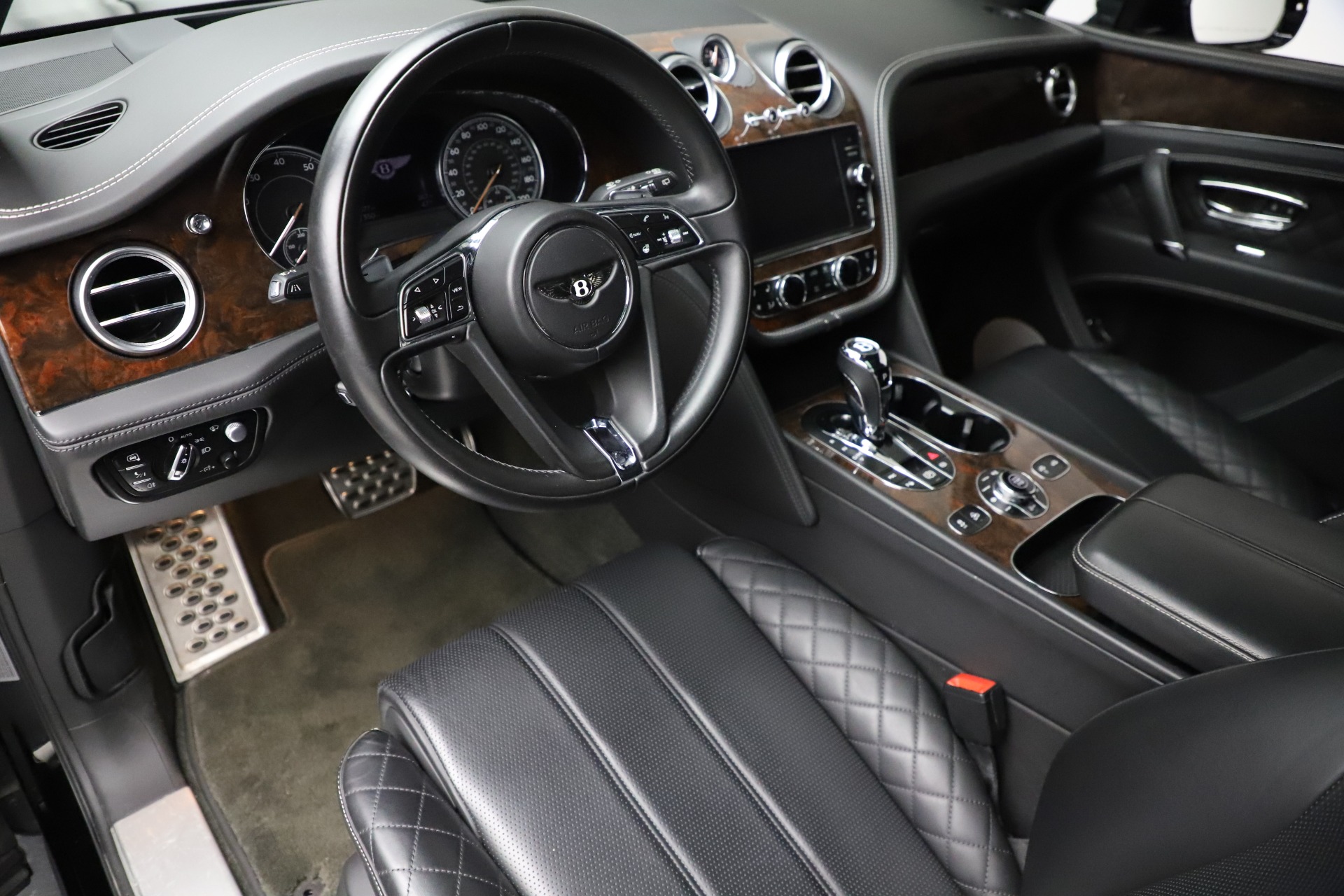 Used 2018 Bentley Bentayga W12 Signature | St. Petersburg, FL