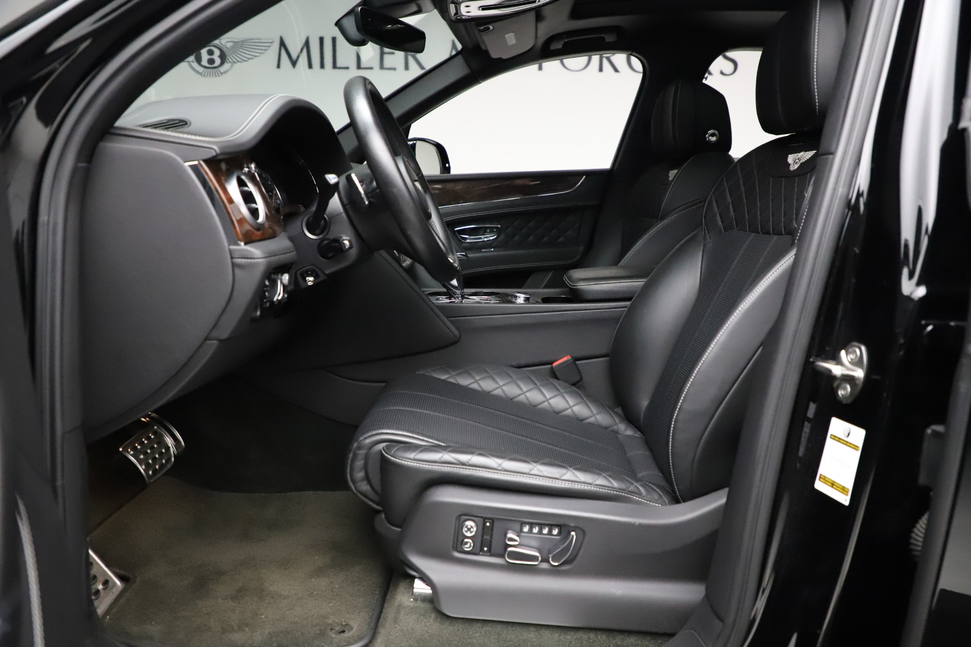 Used 2018 Bentley Bentayga W12 Signature | St. Petersburg, FL