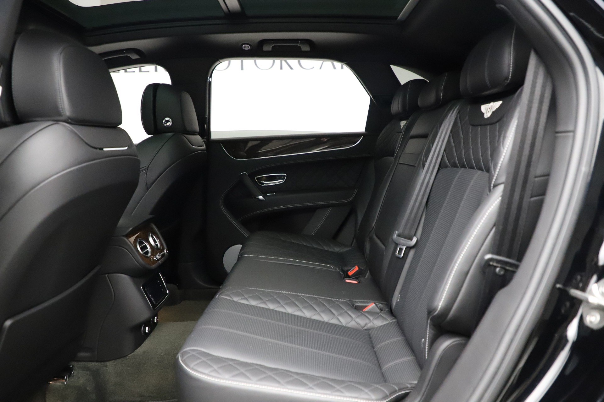Used 2018 Bentley Bentayga W12 Signature | St. Petersburg, FL