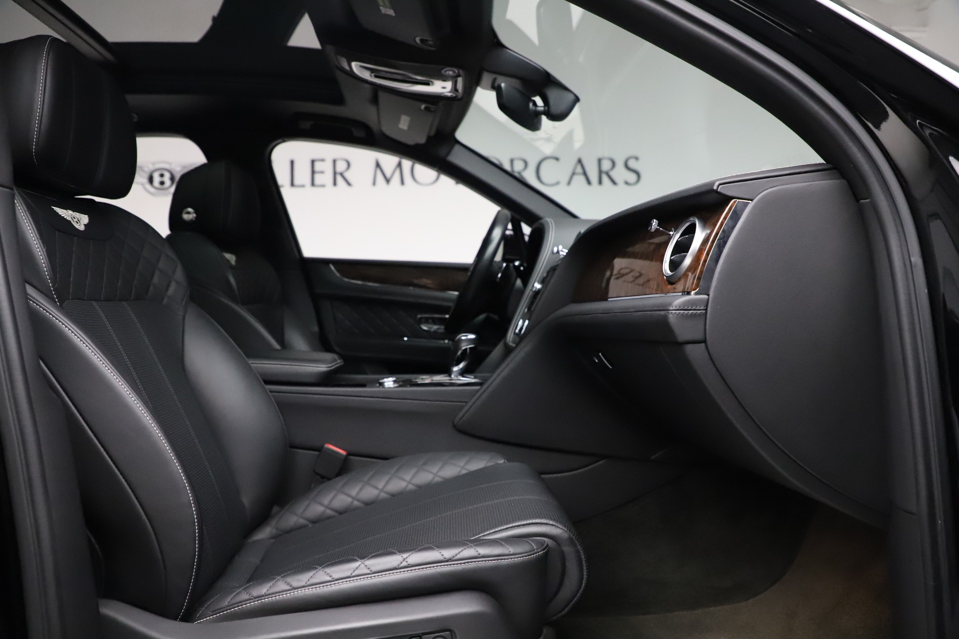 Used 2018 Bentley Bentayga W12 Signature | St. Petersburg, FL