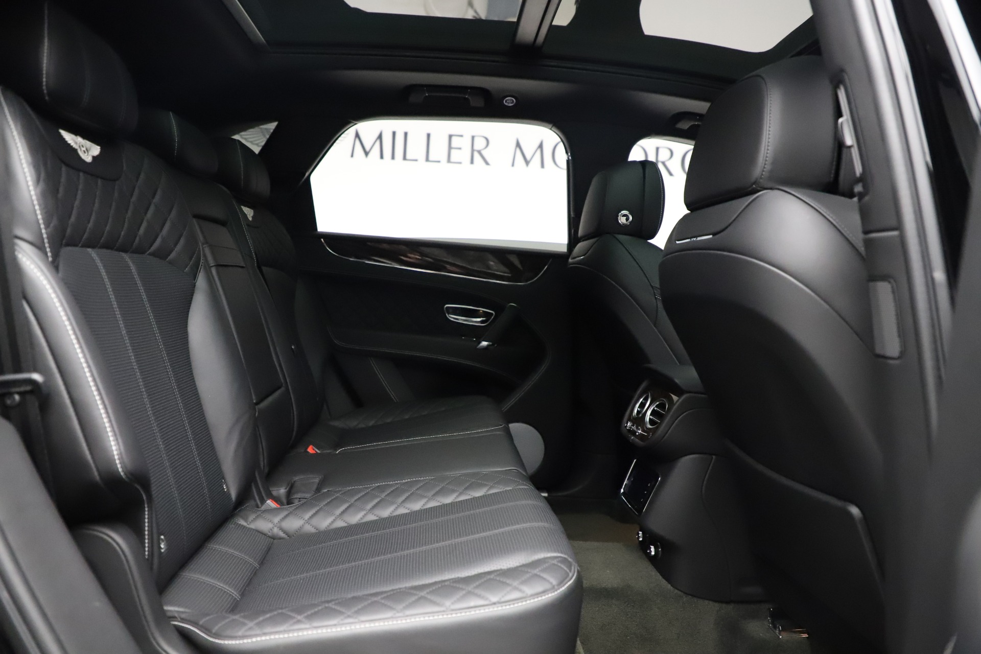 Used 2018 Bentley Bentayga W12 Signature | St. Petersburg, FL