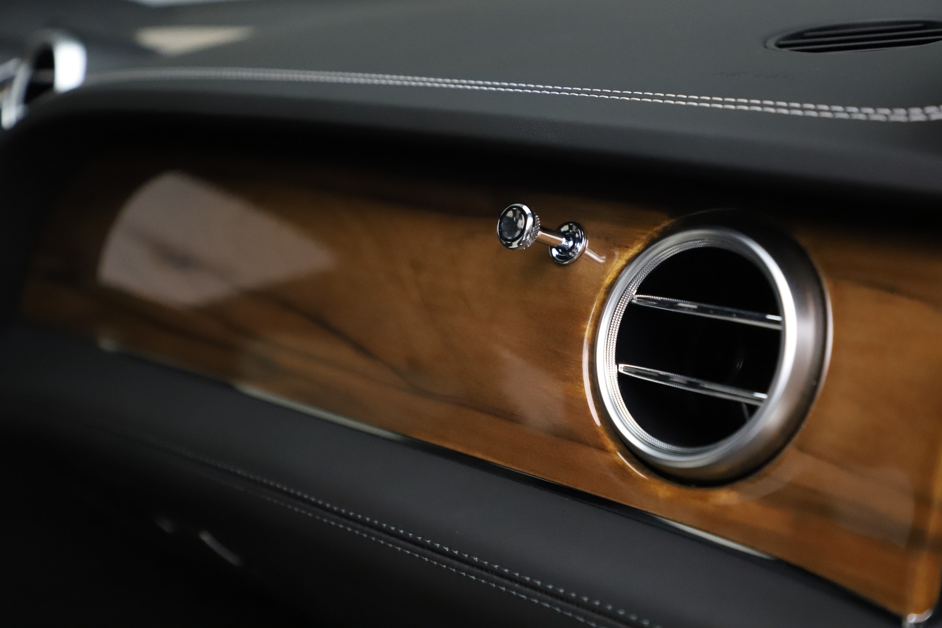 Used 2018 Bentley Bentayga Activity Edition | St. Petersburg, FL
