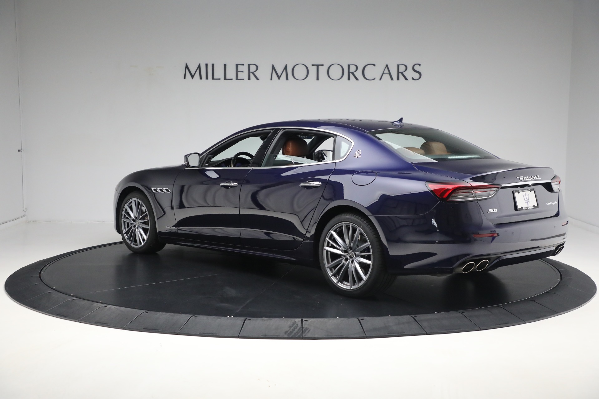 New 2021 Maserati Quattroporte S Q4 GranLusso | St. Petersburg, FL