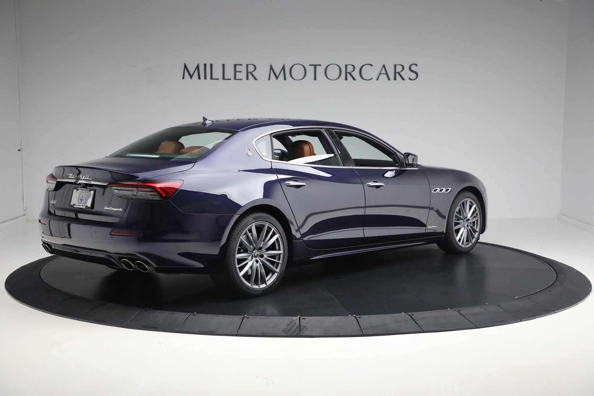 New 2021 Maserati Quattroporte S Q4 GranLusso | St. Petersburg, FL