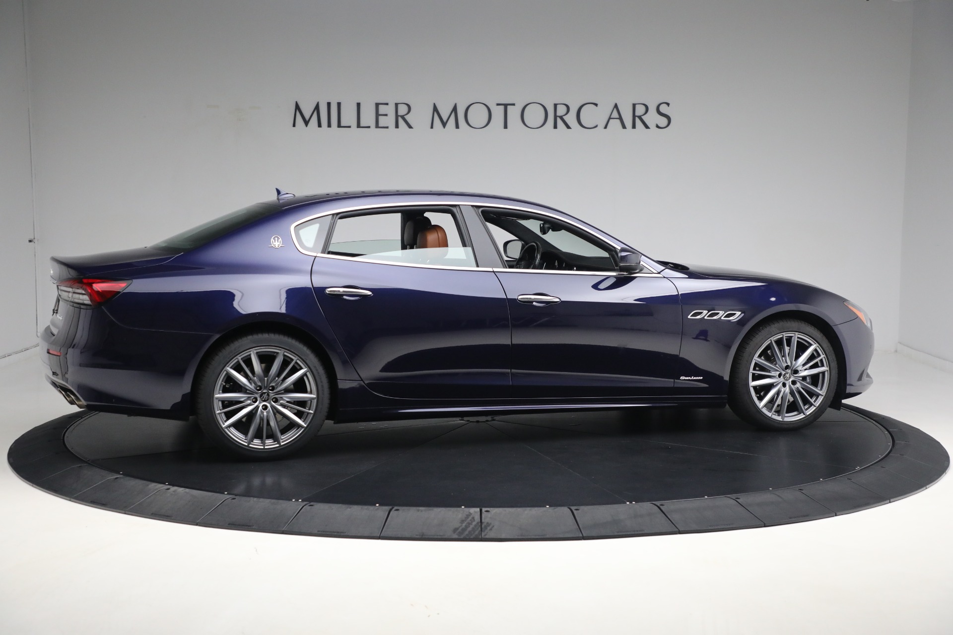 New 2021 Maserati Quattroporte S Q4 GranLusso | St. Petersburg, FL