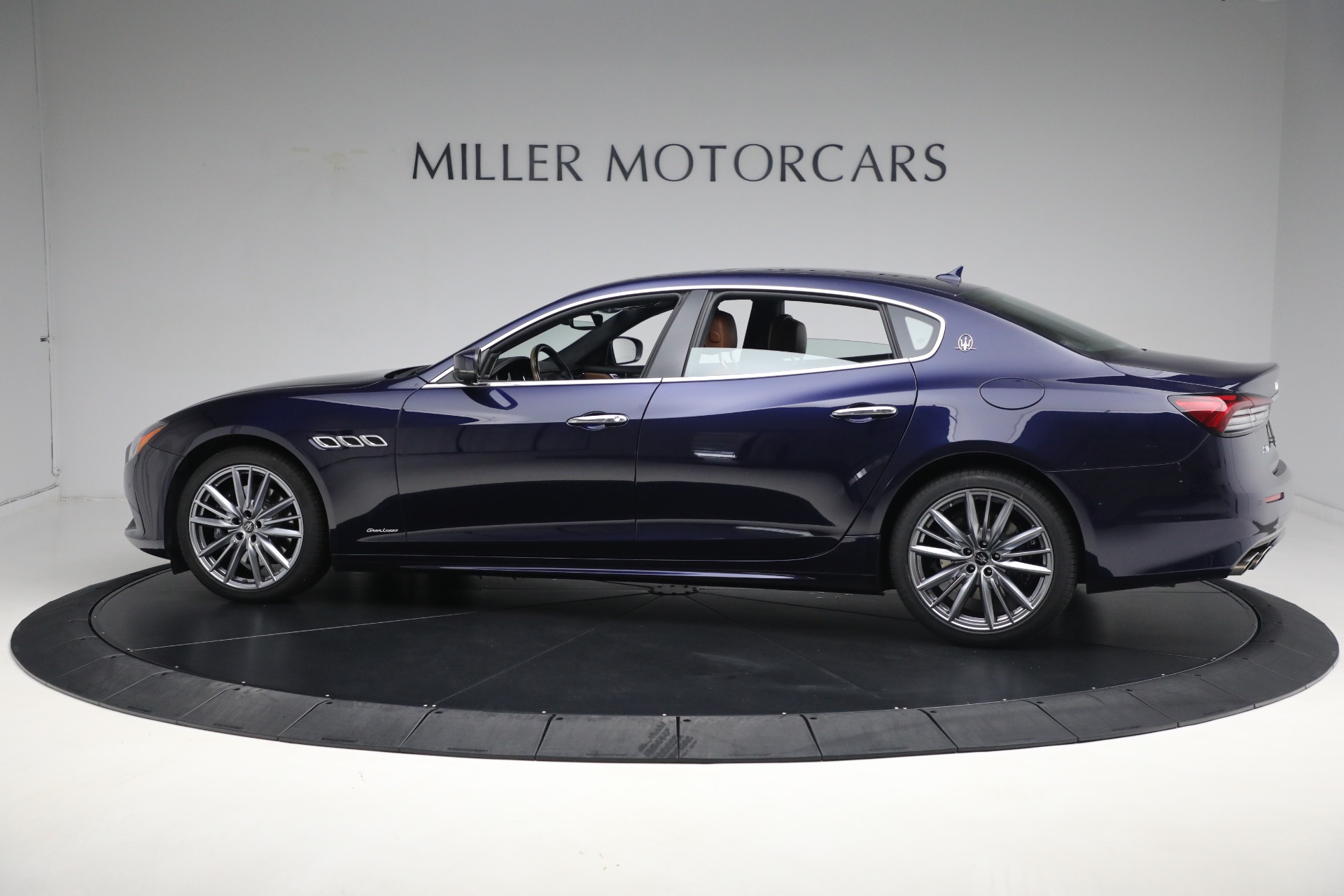New 2021 Maserati Quattroporte S Q4 GranLusso | St. Petersburg, FL