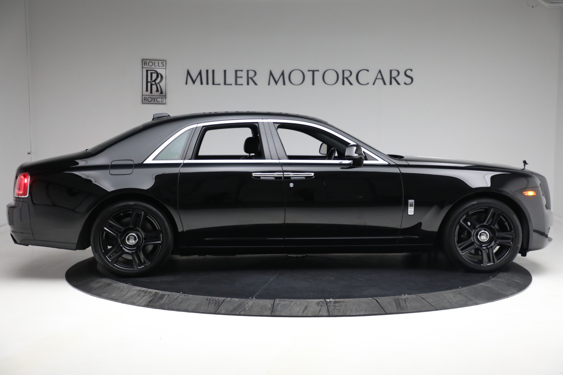Used 2018 Rolls-Royce Ghost | St. Petersburg, FL
