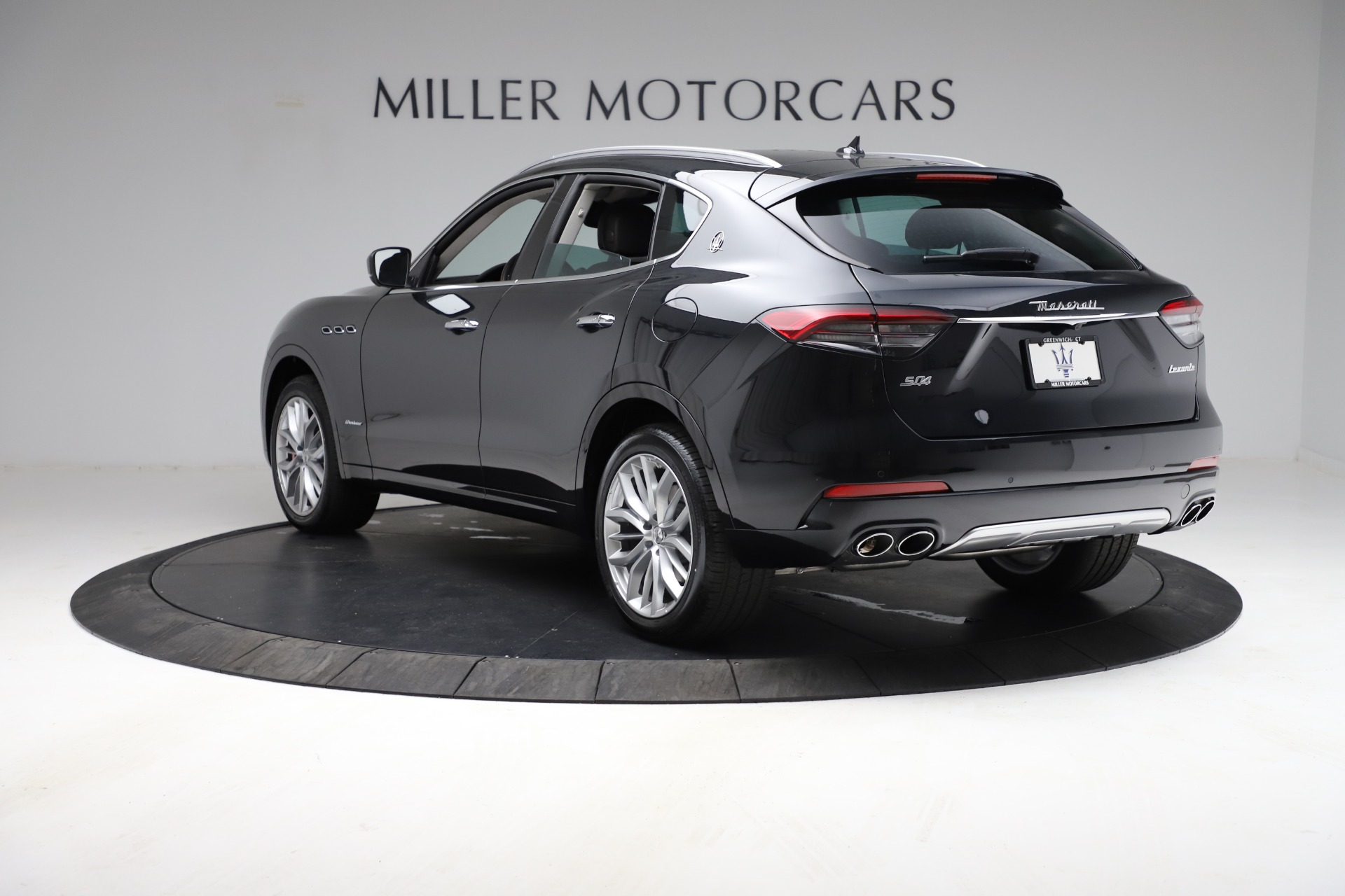 New 2021 Maserati Levante S Q4 GranLusso | St. Petersburg, FL