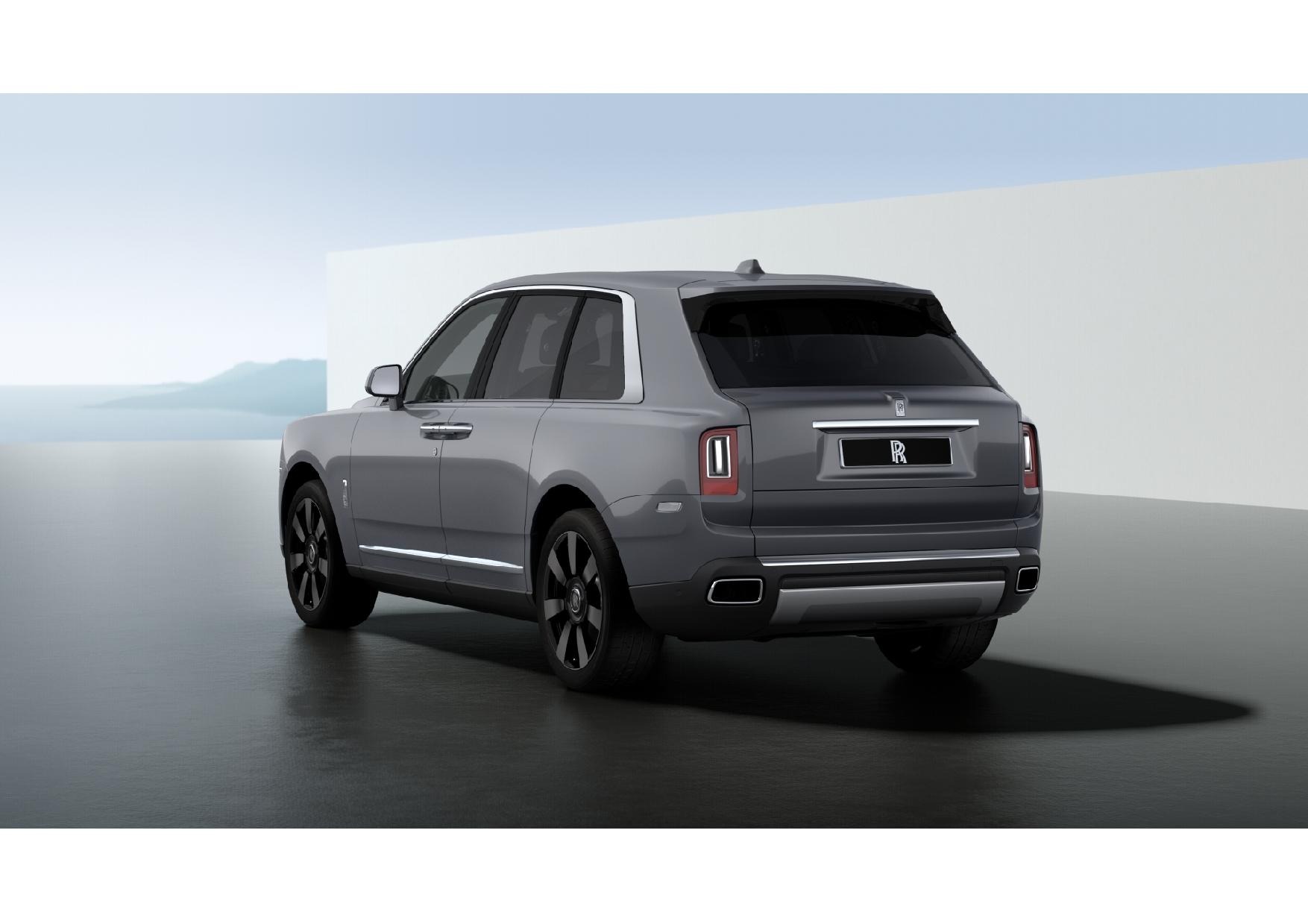 New 2021 Rolls-Royce Cullinan | St. Petersburg, FL