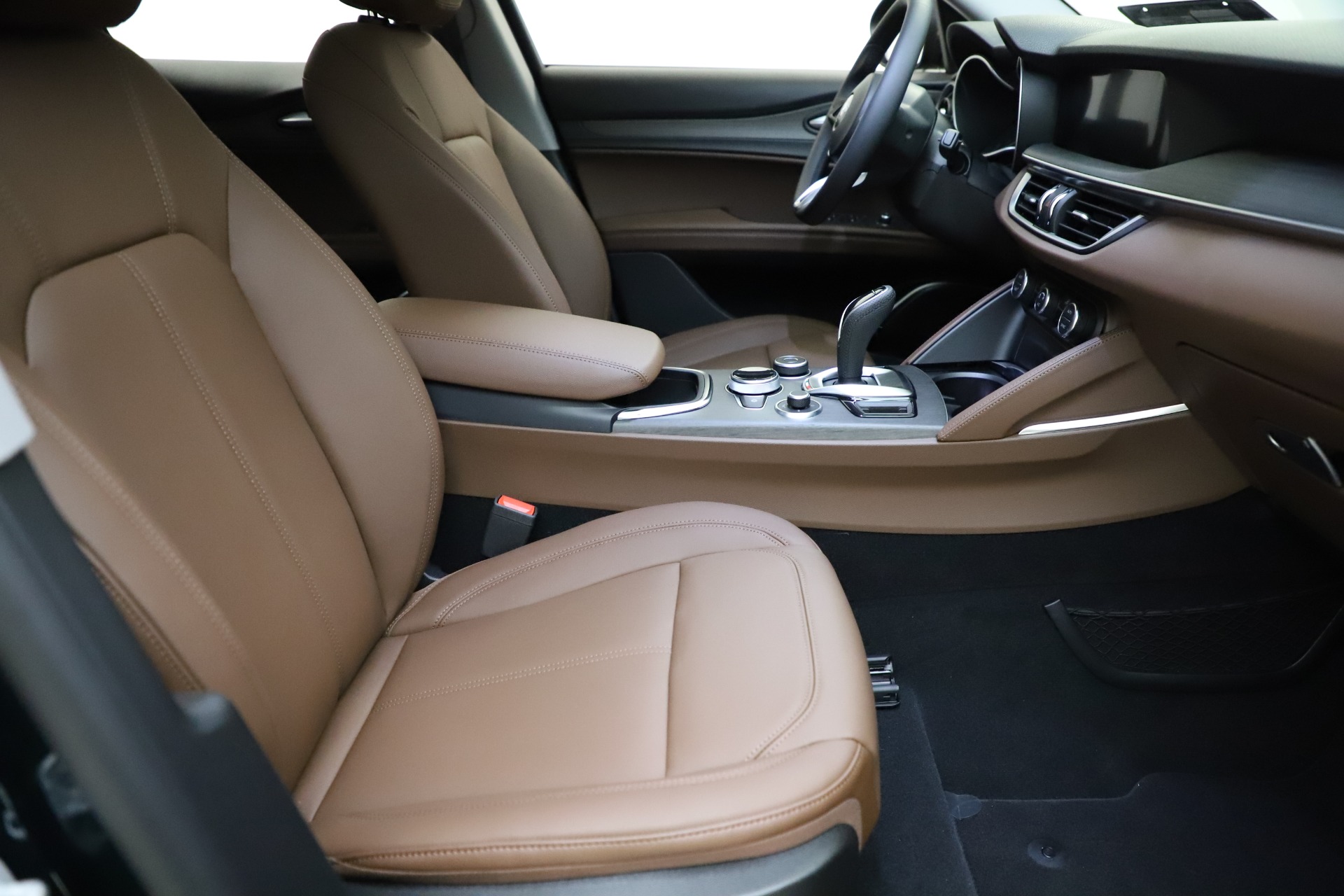 New 2021 Alfa Romeo Stelvio Ti Q4 | St. Petersburg, FL