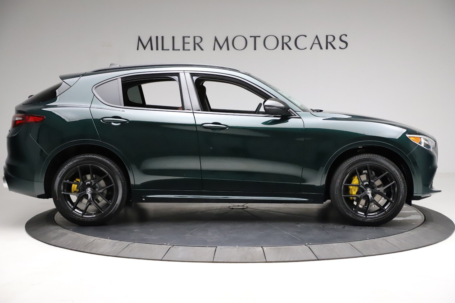 New 2021 Alfa Romeo Stelvio Ti Q4 | St. Petersburg, FL