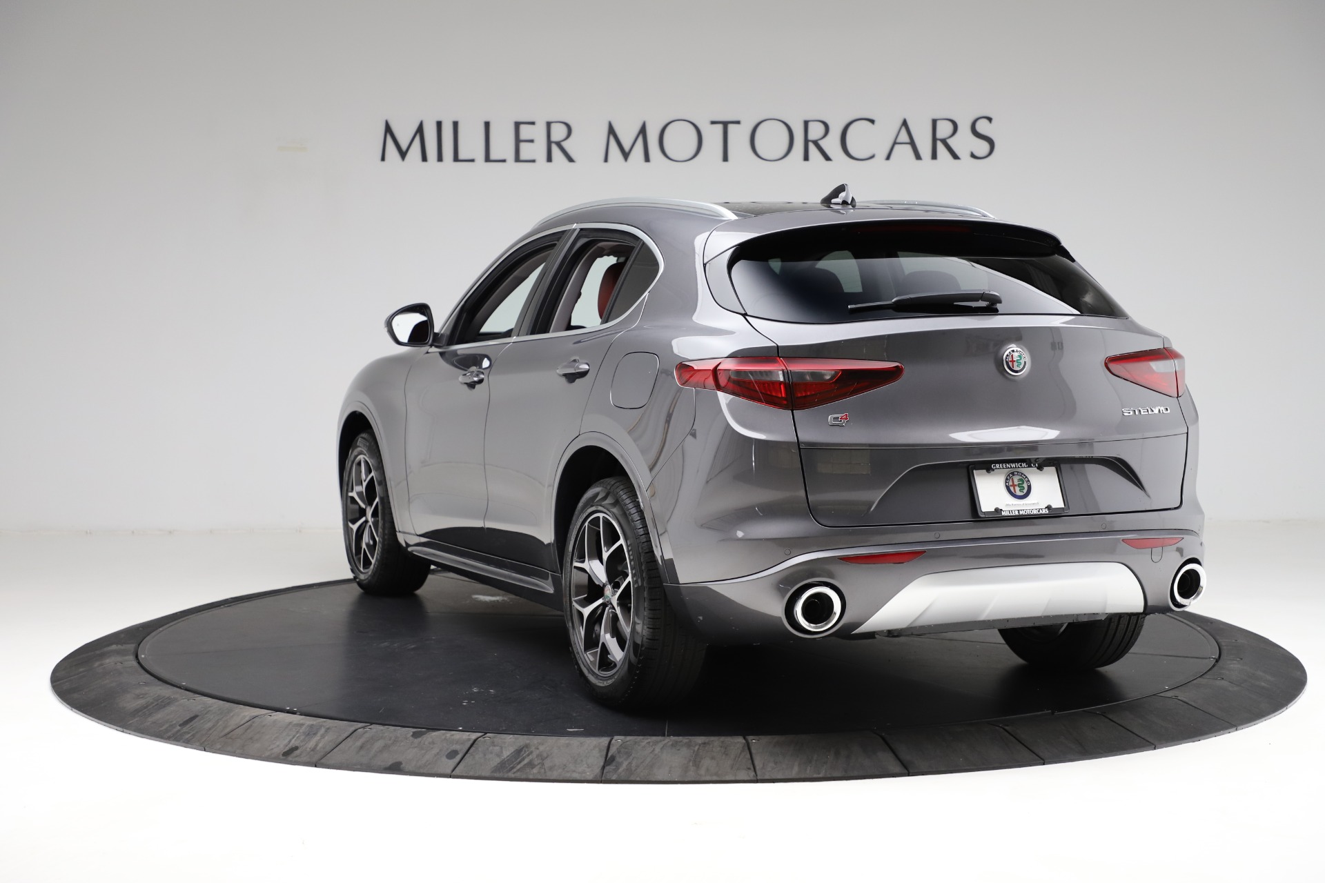 New 2021 Alfa Romeo Stelvio Ti Q4 | St. Petersburg, FL