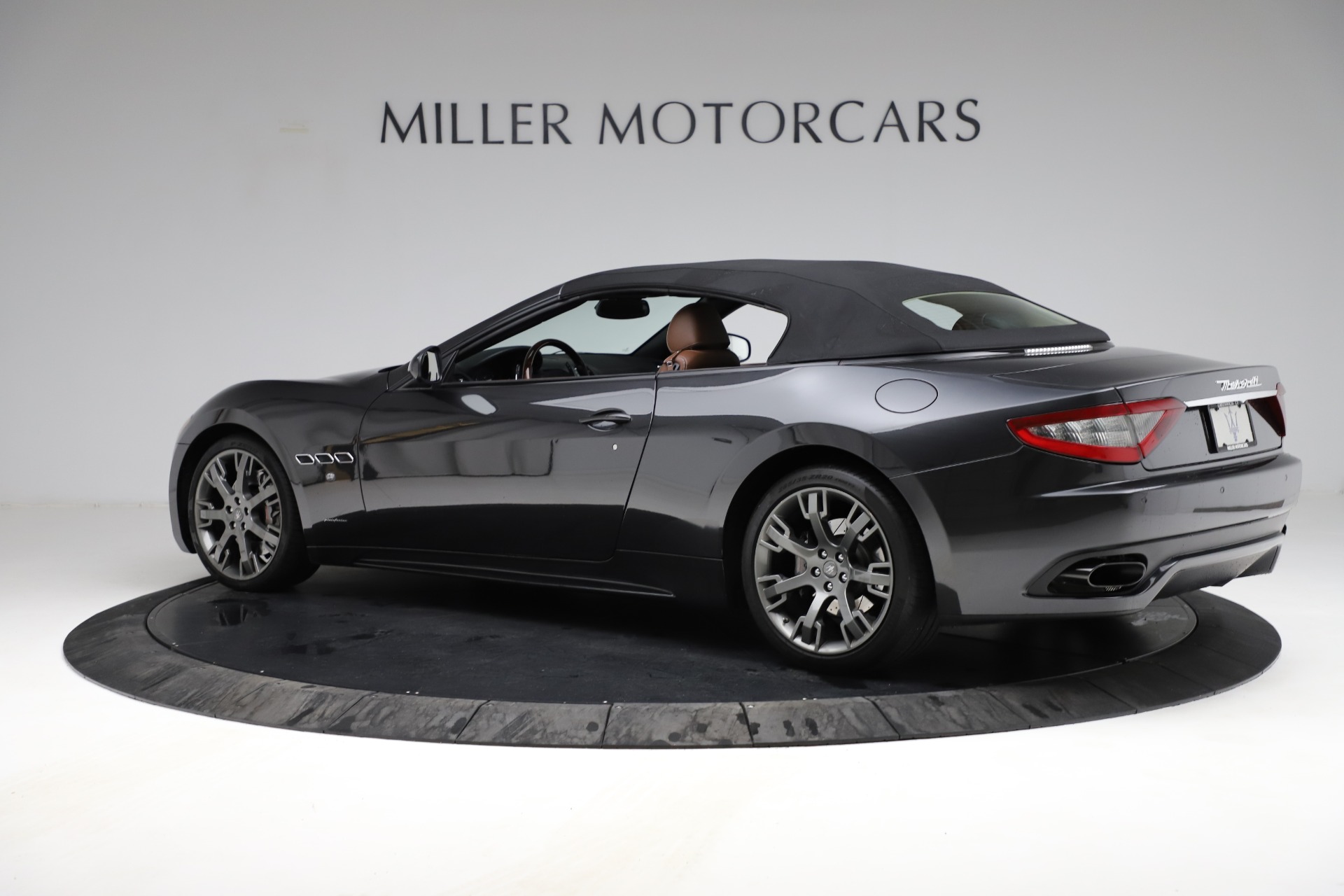 Used 2013 Maserati GranTurismo Sport | St. Petersburg, FL
