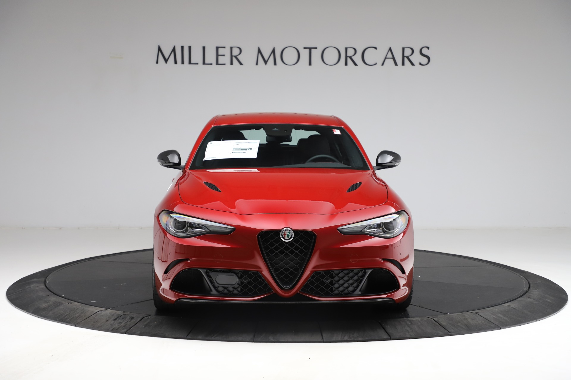 New 2021 Alfa Romeo Giulia Quadrifoglio | St. Petersburg, FL