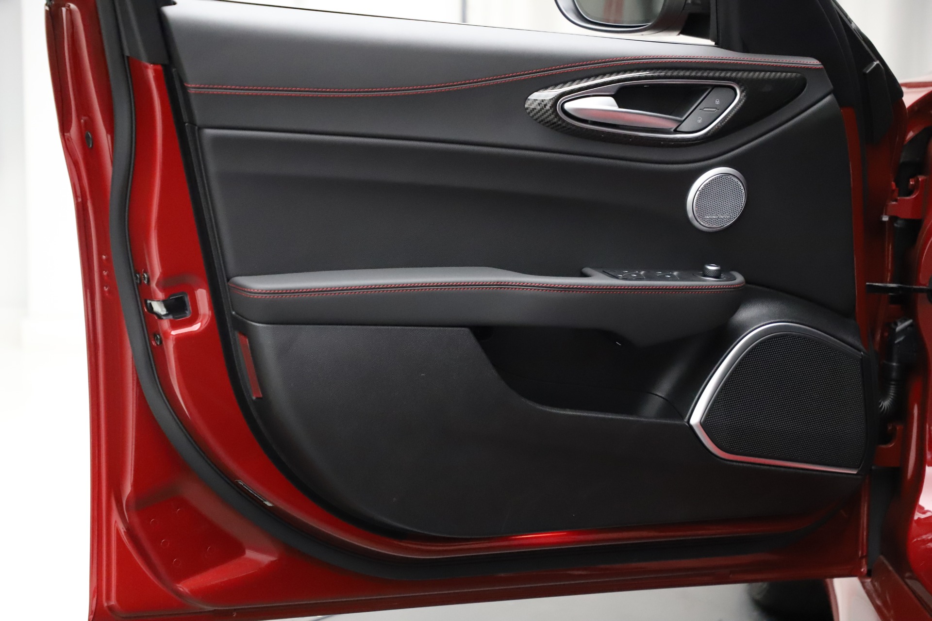 New 2021 Alfa Romeo Giulia Quadrifoglio | St. Petersburg, FL