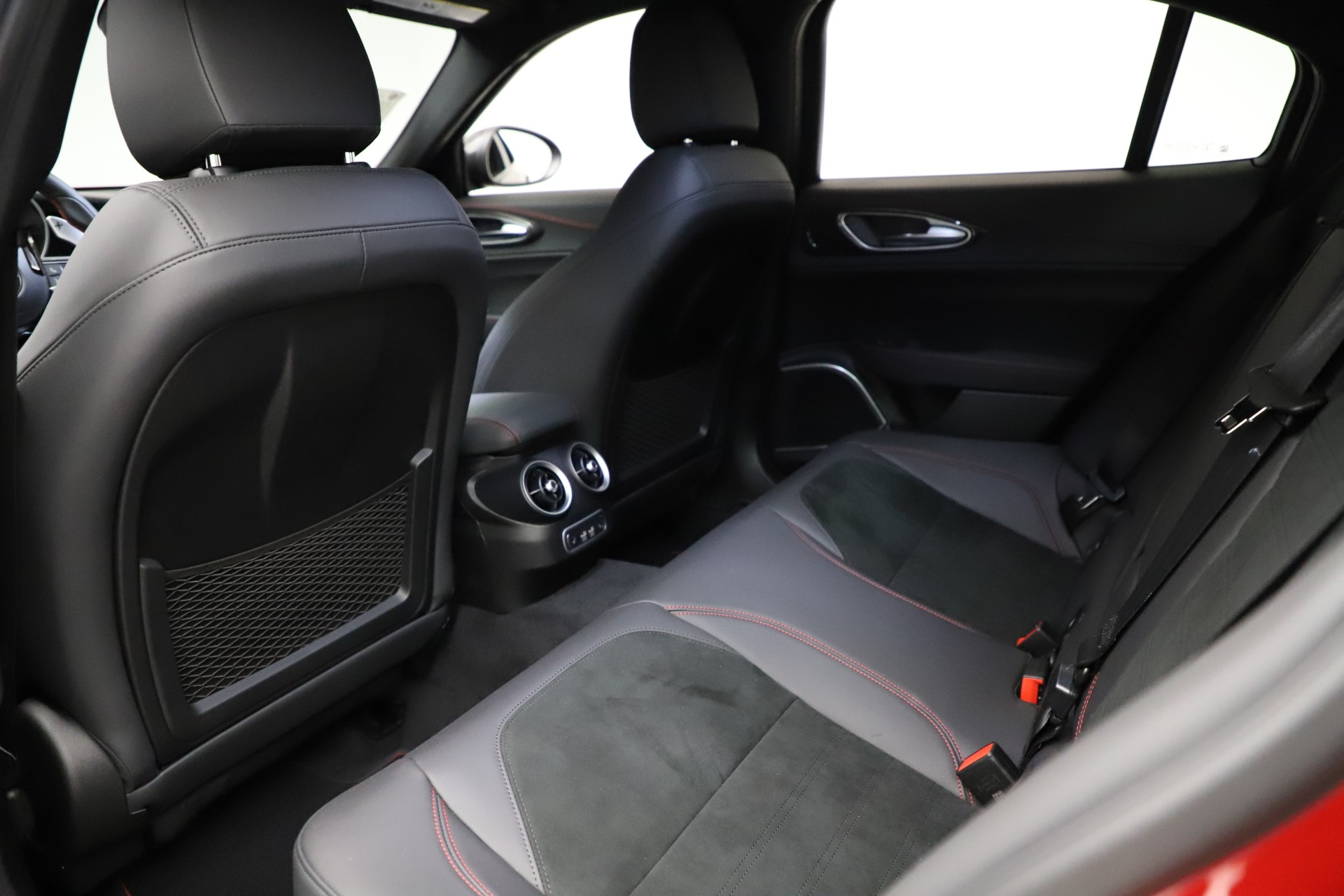 New 2021 Alfa Romeo Giulia Quadrifoglio | St. Petersburg, FL
