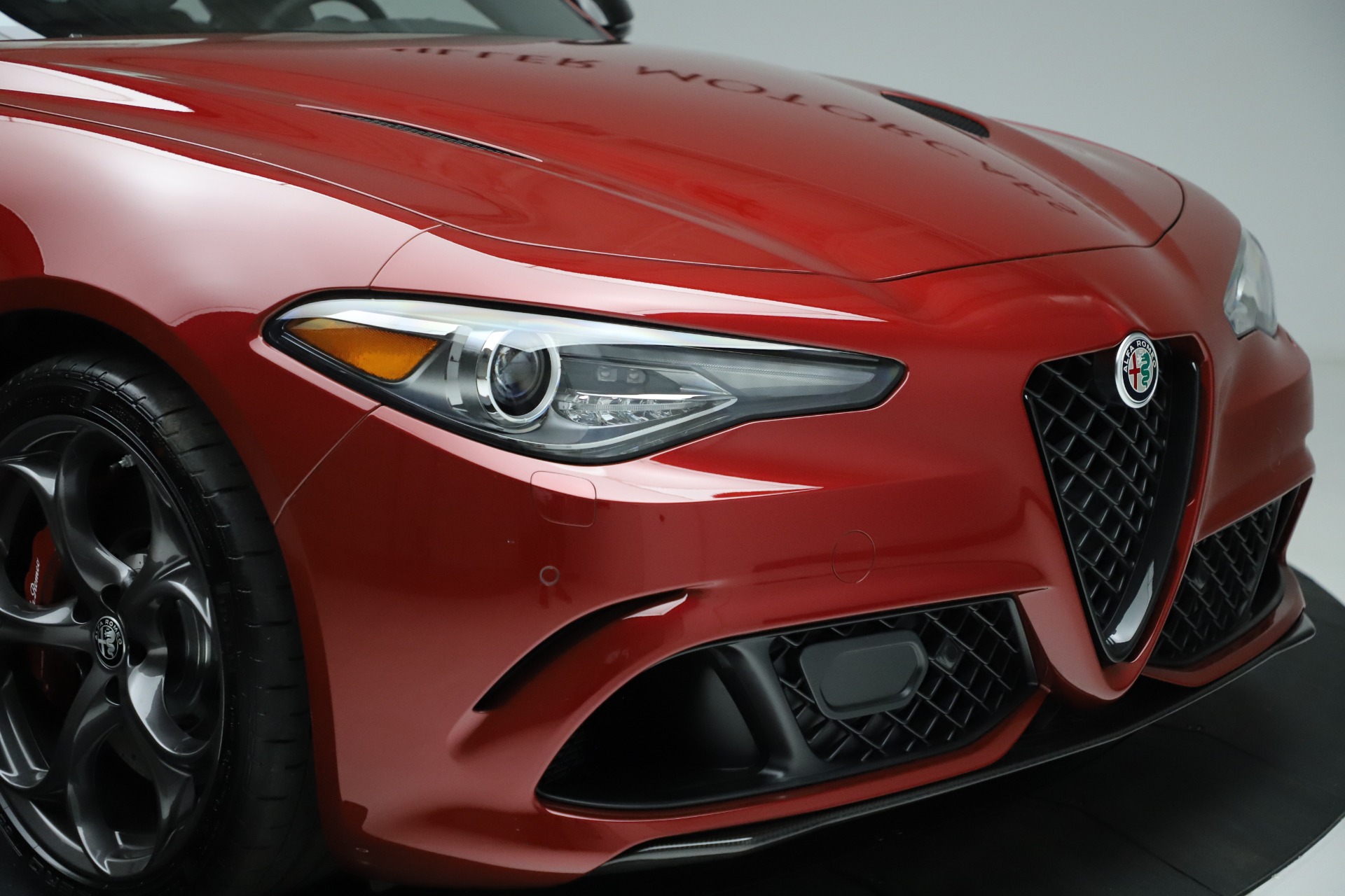 New 2021 Alfa Romeo Giulia Quadrifoglio | St. Petersburg, FL