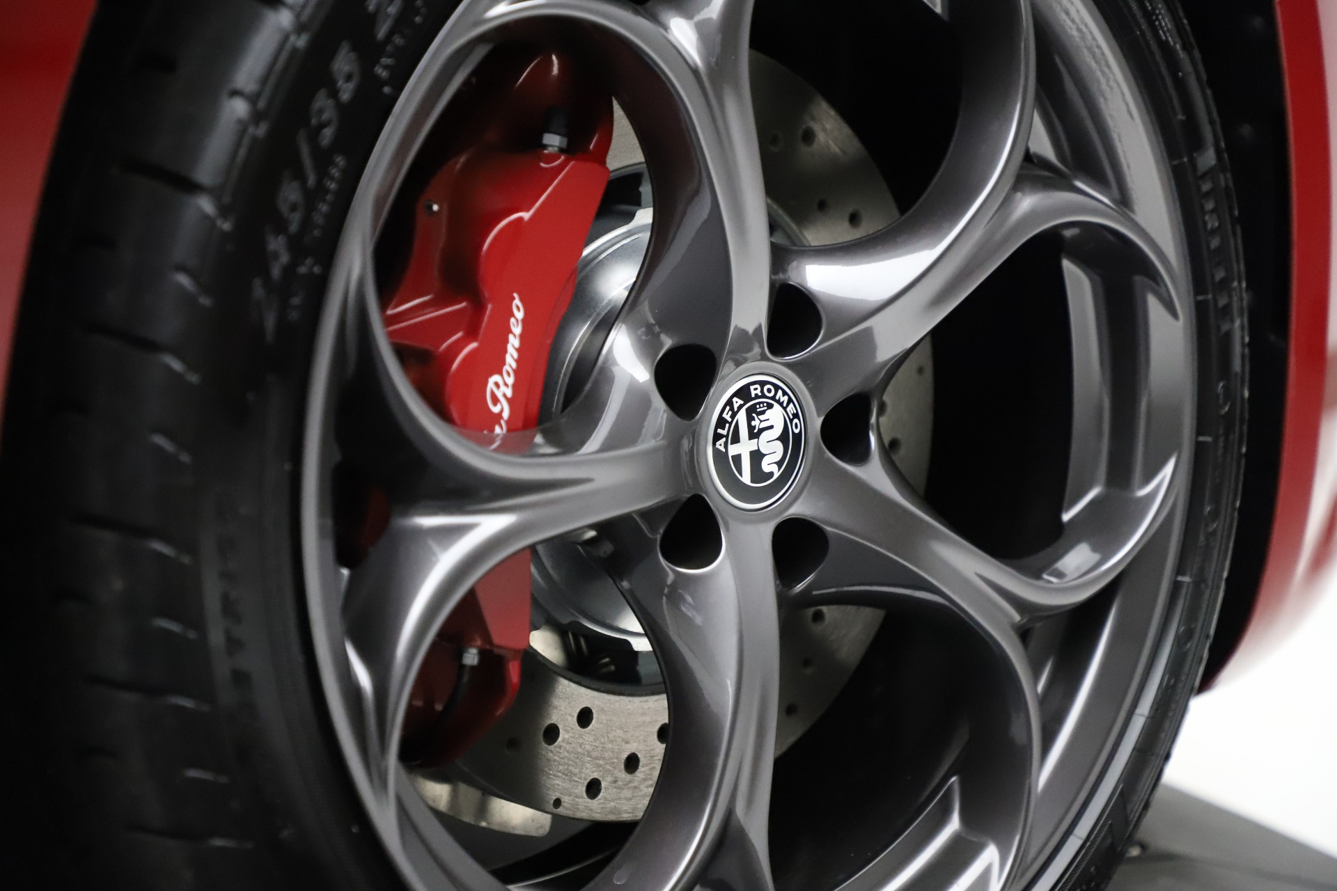 New 2021 Alfa Romeo Giulia Quadrifoglio | St. Petersburg, FL