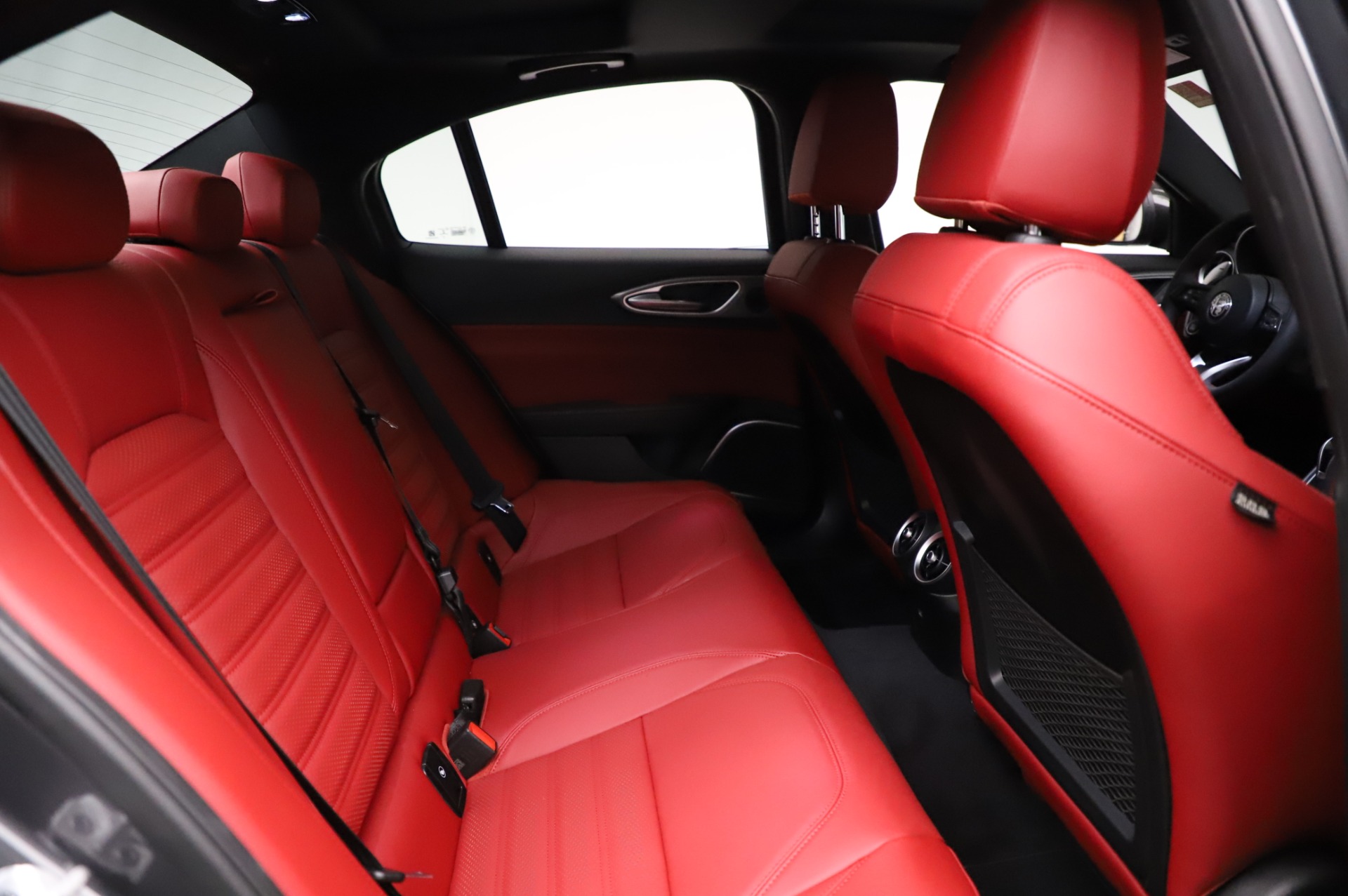 New 2021 Alfa Romeo Giulia Ti Sport | St. Petersburg, FL