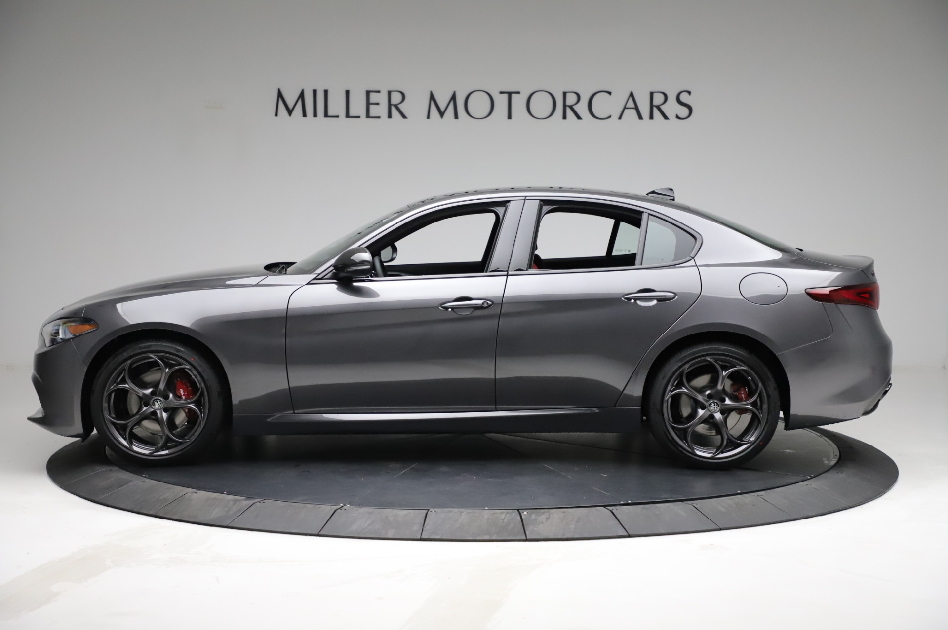 New 2021 Alfa Romeo Giulia Ti Sport | St. Petersburg, FL
