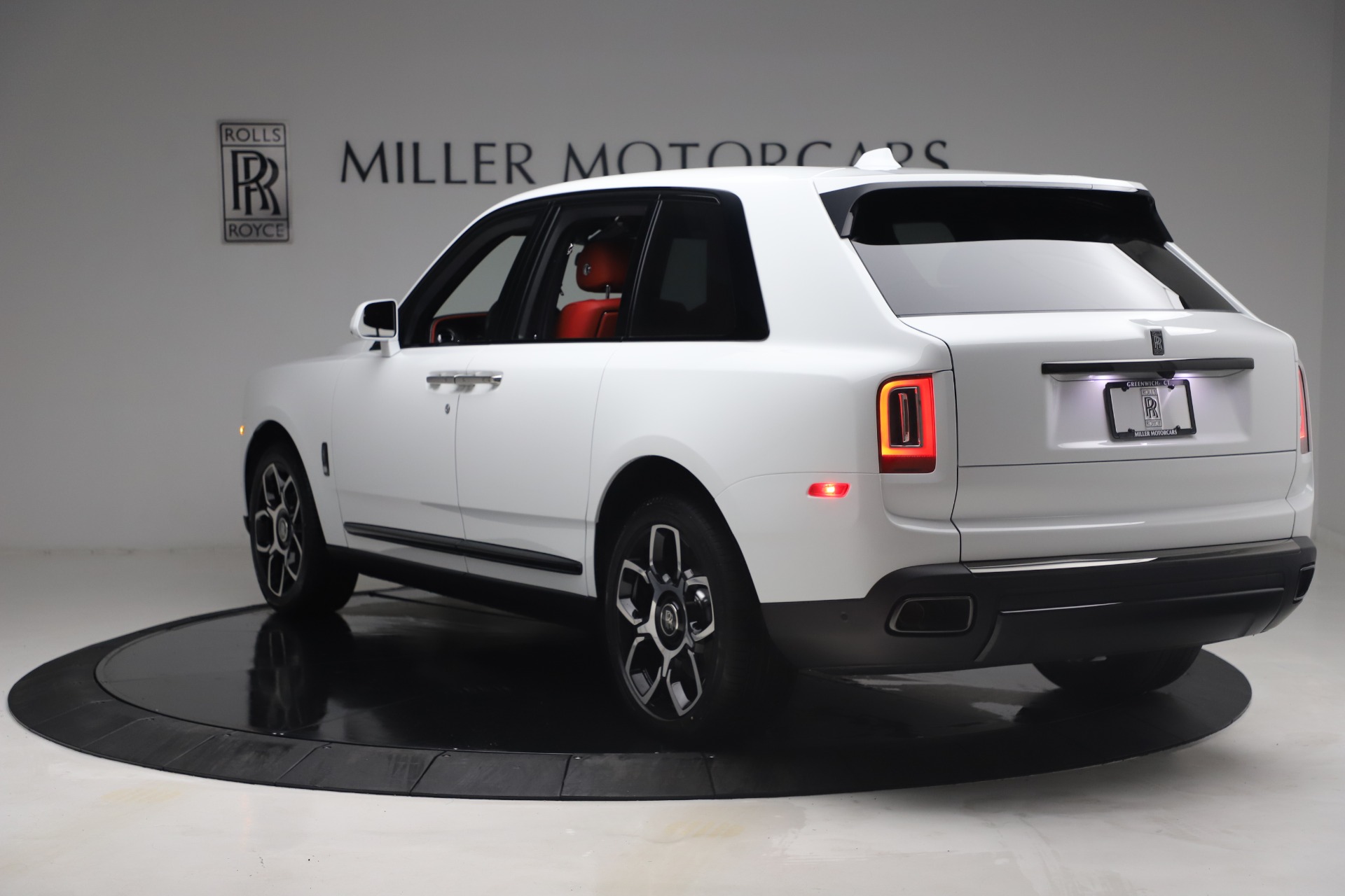 New 2021 Rolls-Royce Cullinan Black Badge | St. Petersburg, FL