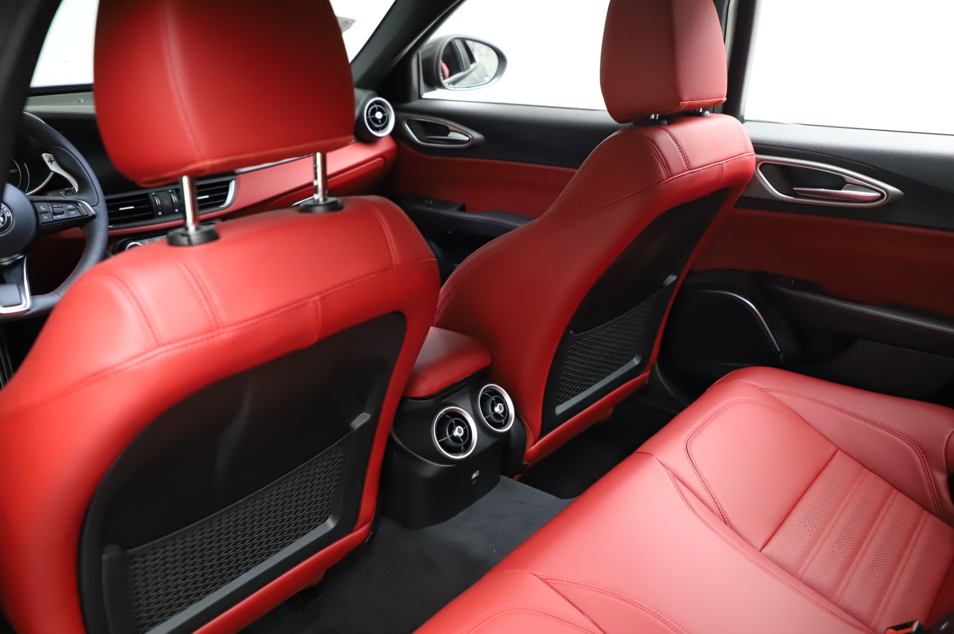 New 2021 Alfa Romeo Giulia Ti Sport | St. Petersburg, FL