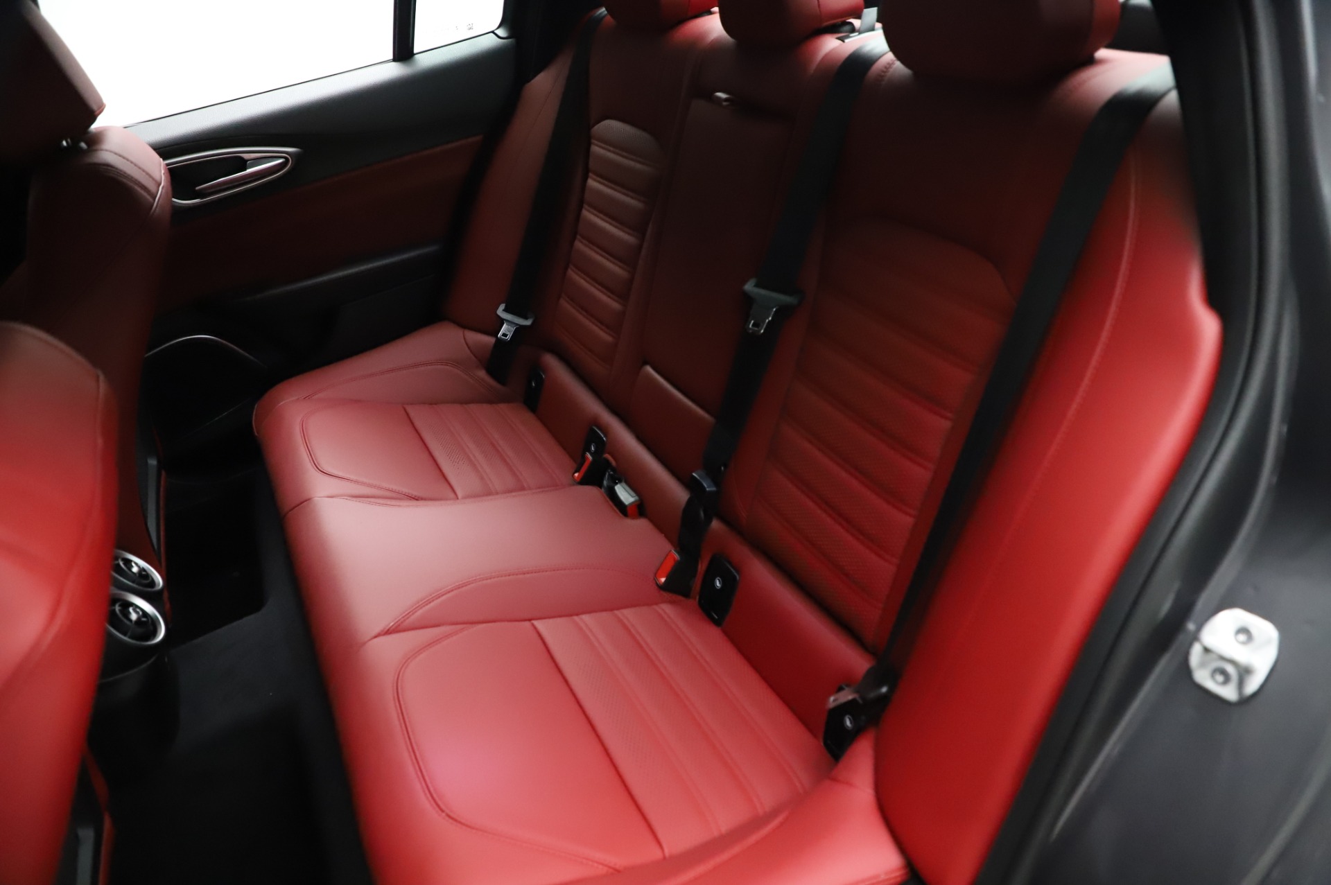 New 2021 Alfa Romeo Giulia Ti Sport | St. Petersburg, FL