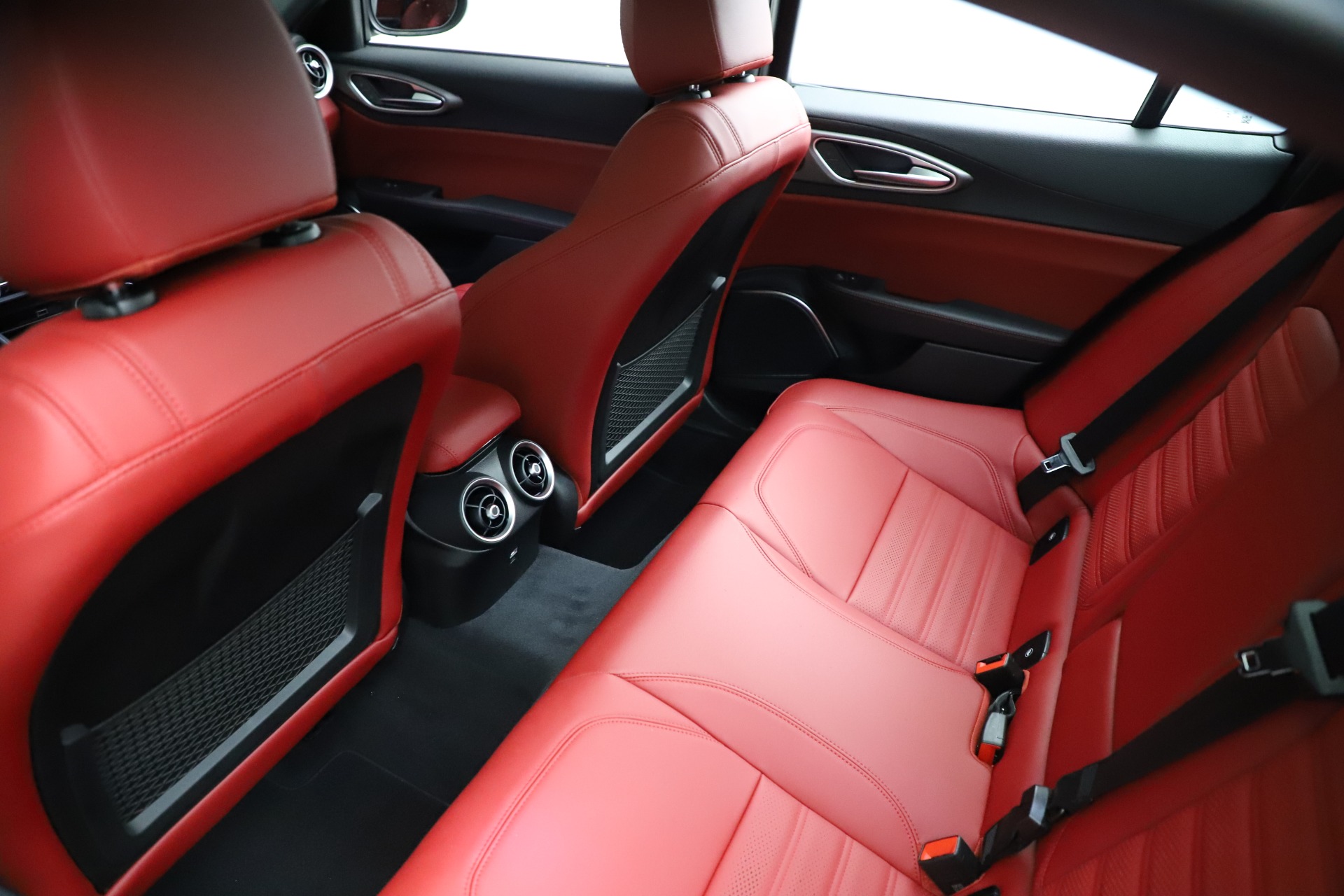 New 2021 Alfa Romeo Giulia Ti Sport | St. Petersburg, FL
