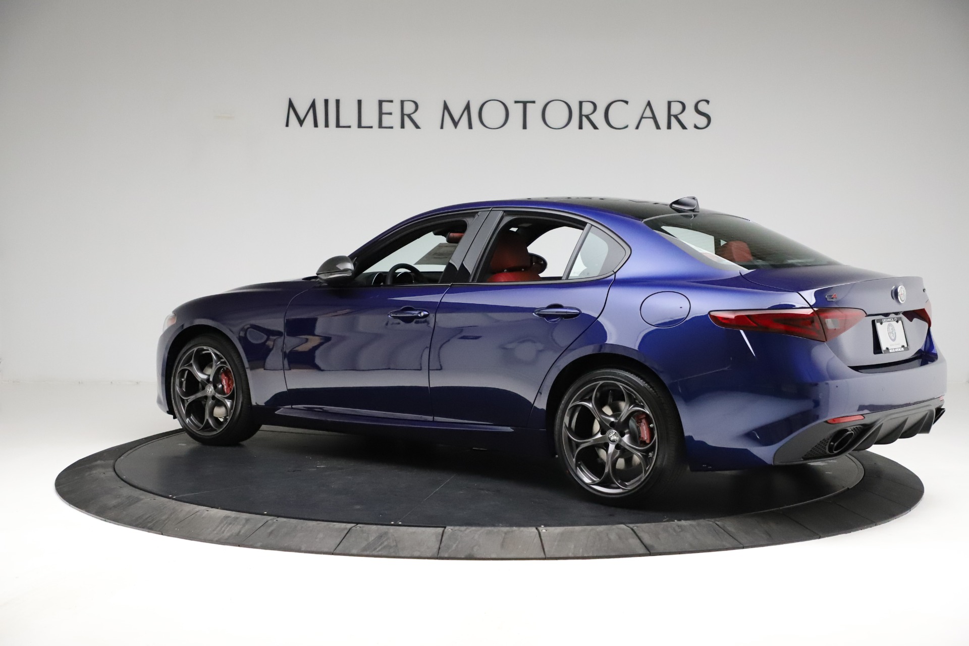 New 2021 Alfa Romeo Giulia Ti Sport | St. Petersburg, FL