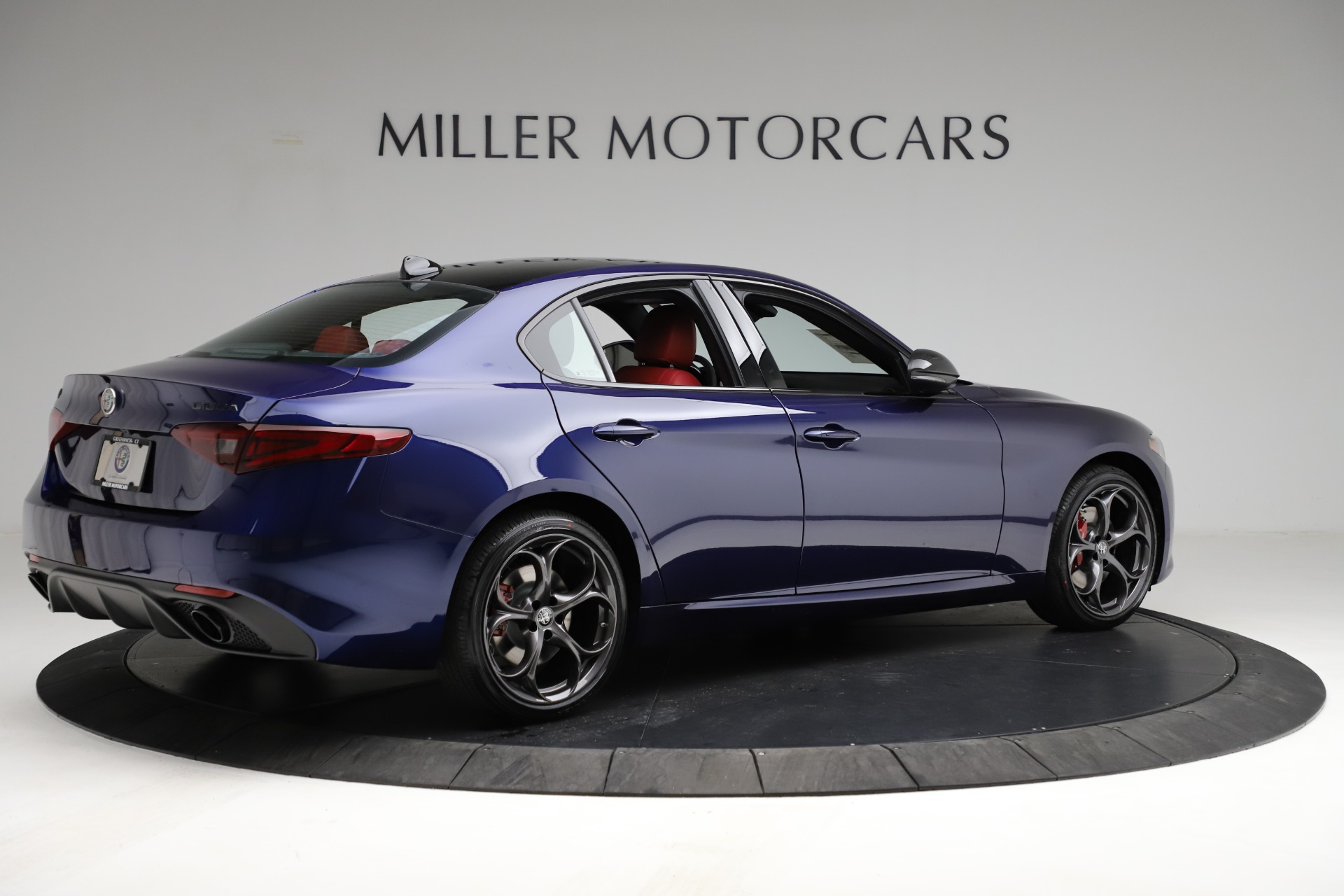 New 2021 Alfa Romeo Giulia Ti Sport | St. Petersburg, FL